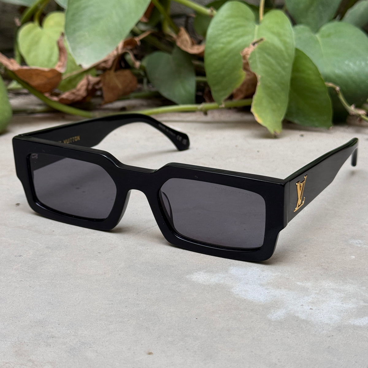 Louis Vuitton – 1910 - 53 –   Black - Acetate - Sunglasses – Unisex - Premium