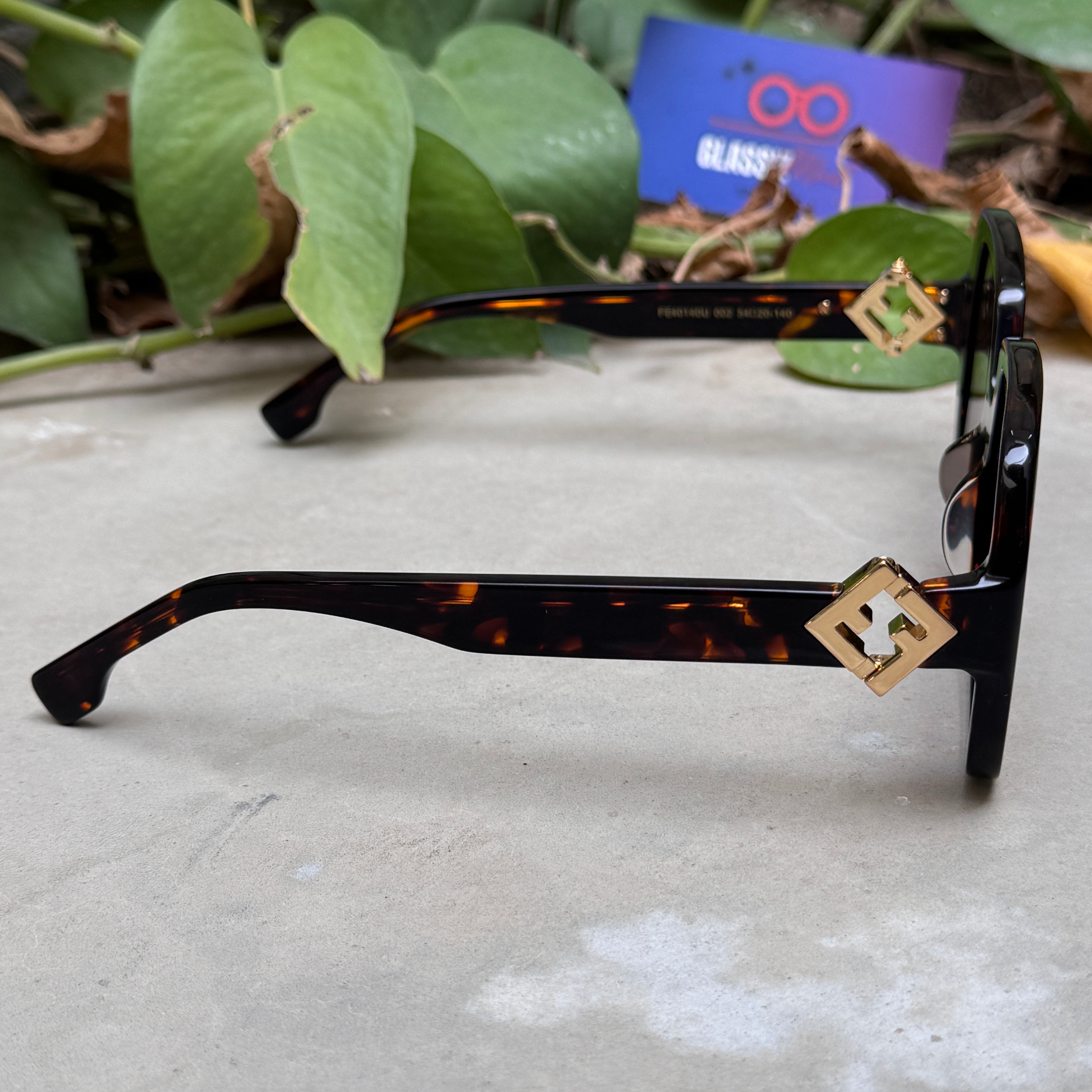 Fendi  – 40139 - 54 – Tortoise Brown – Acetate - Sunglasses – Ladies - Premium