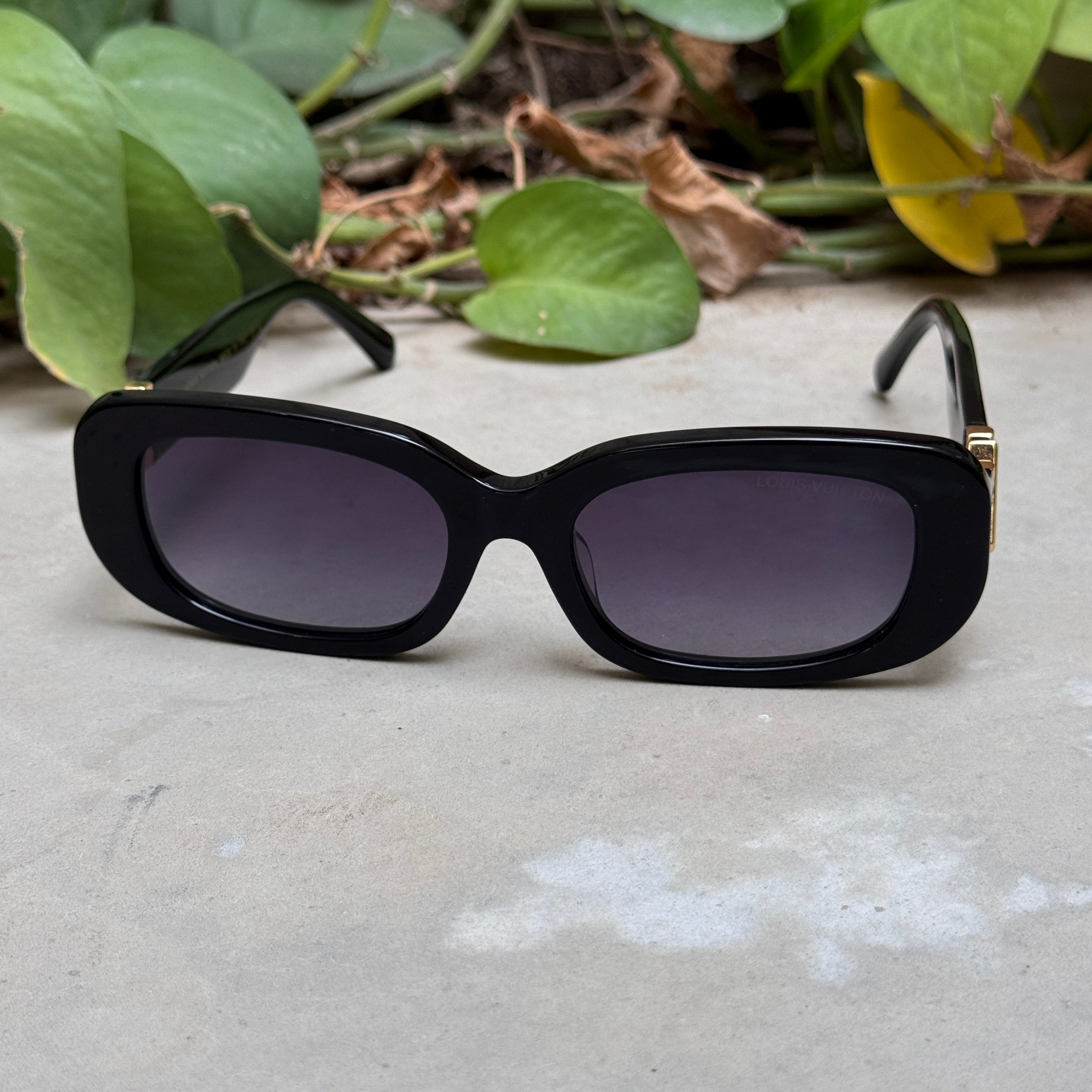 Louis Vuitton – 3013 - 54 – Black Gradient – Acetate - Sunglasses – Ladies - Premium