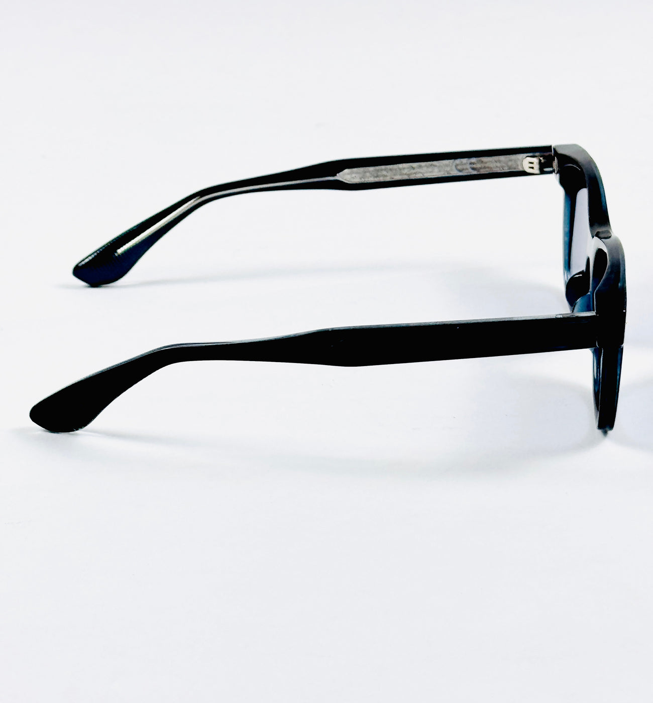 Moscot - 6217 – 52 – Black Blue – Acetate – Sunglasses – Unisex