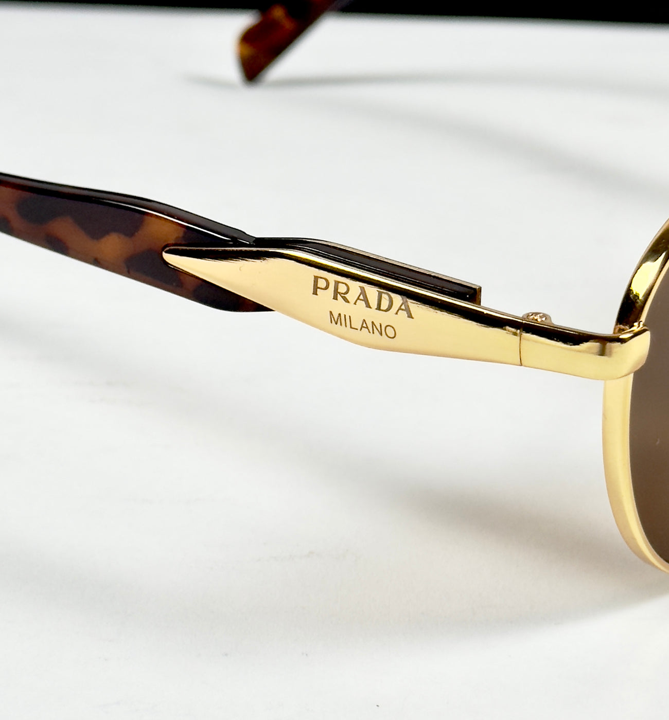 Prada – 56ZS – 54 – Golden Brown – Metal – Sunglasses – Unisex