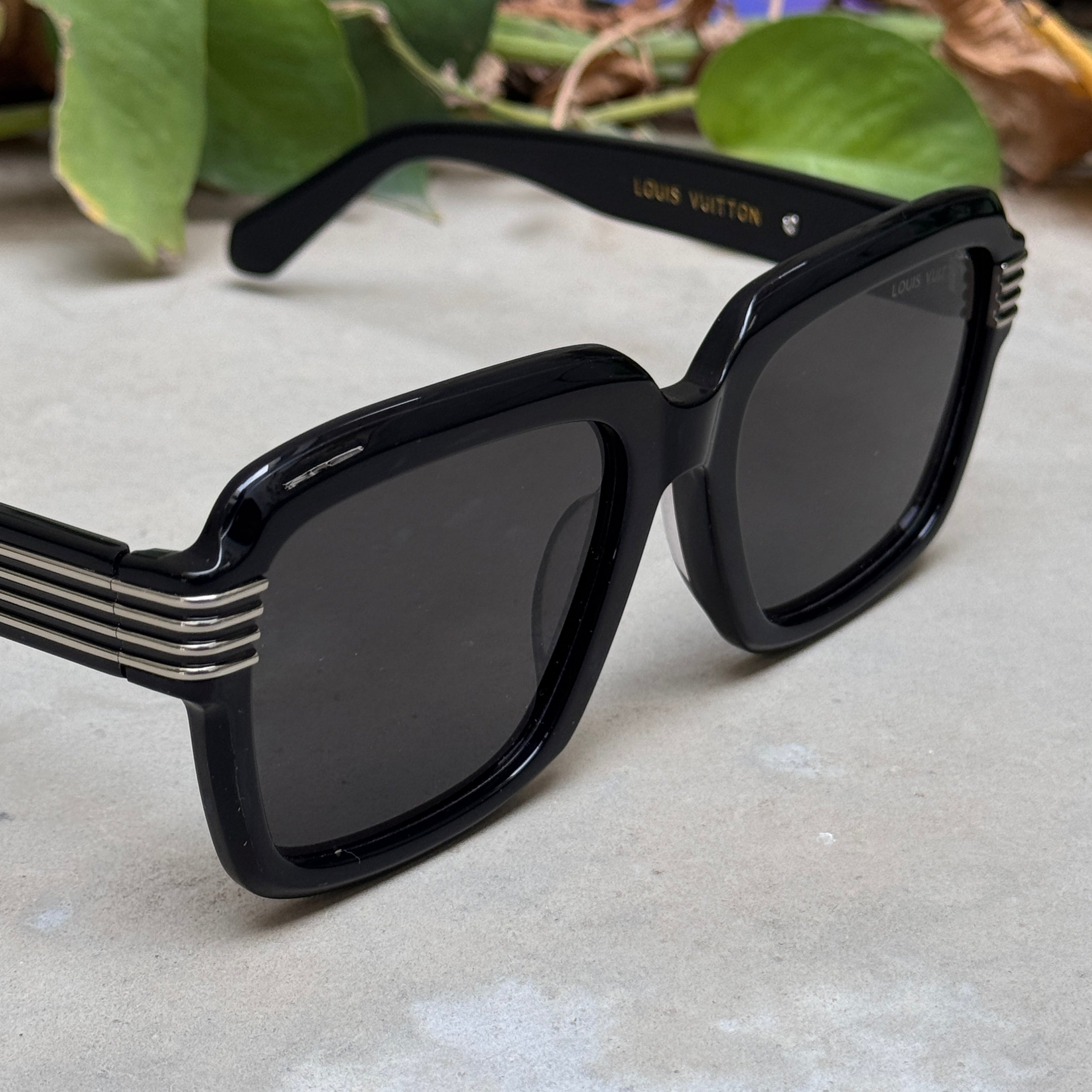Louis Vuitton – 2832 - 56 - Black – Acetate - Sunglasses – Unisex - Premium
