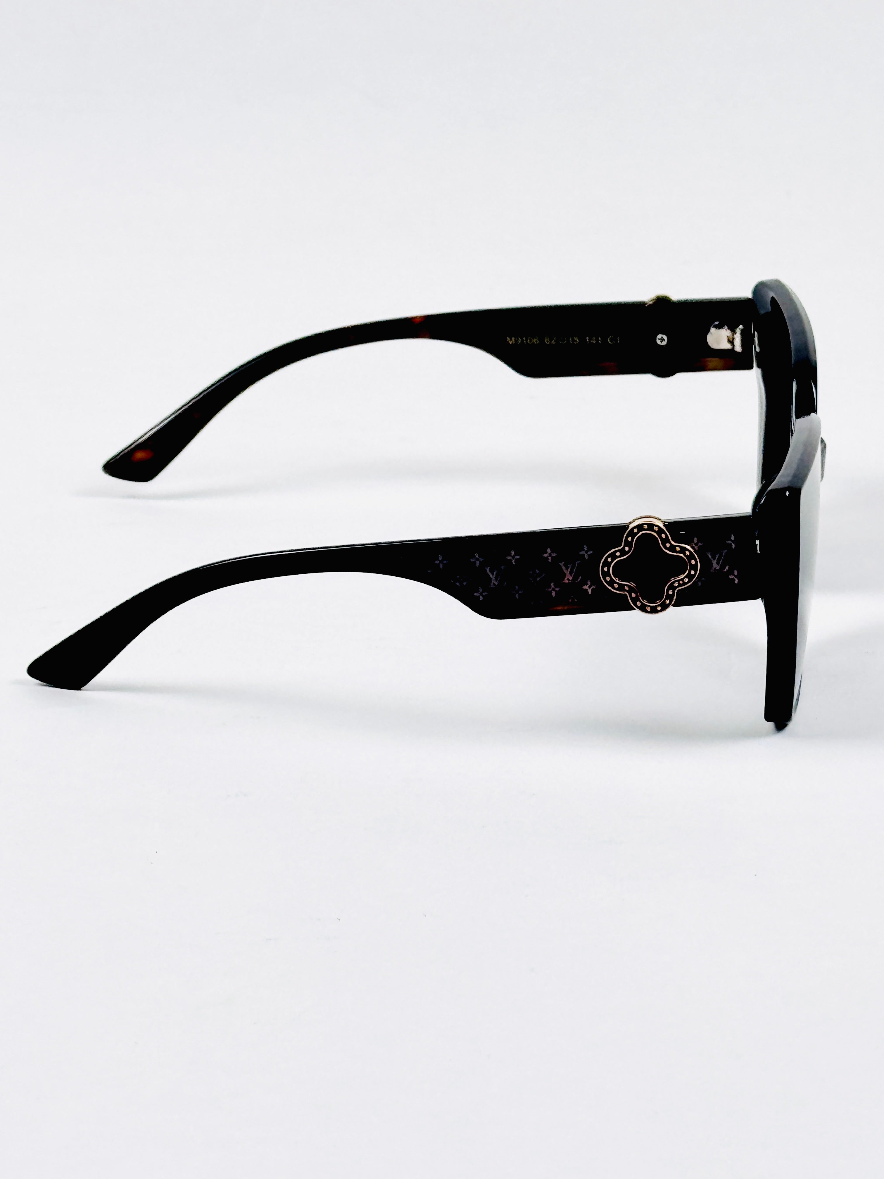 Louis Vuitton - 9106 – 62 – Black – Acetate – Sunglasses – Ladies