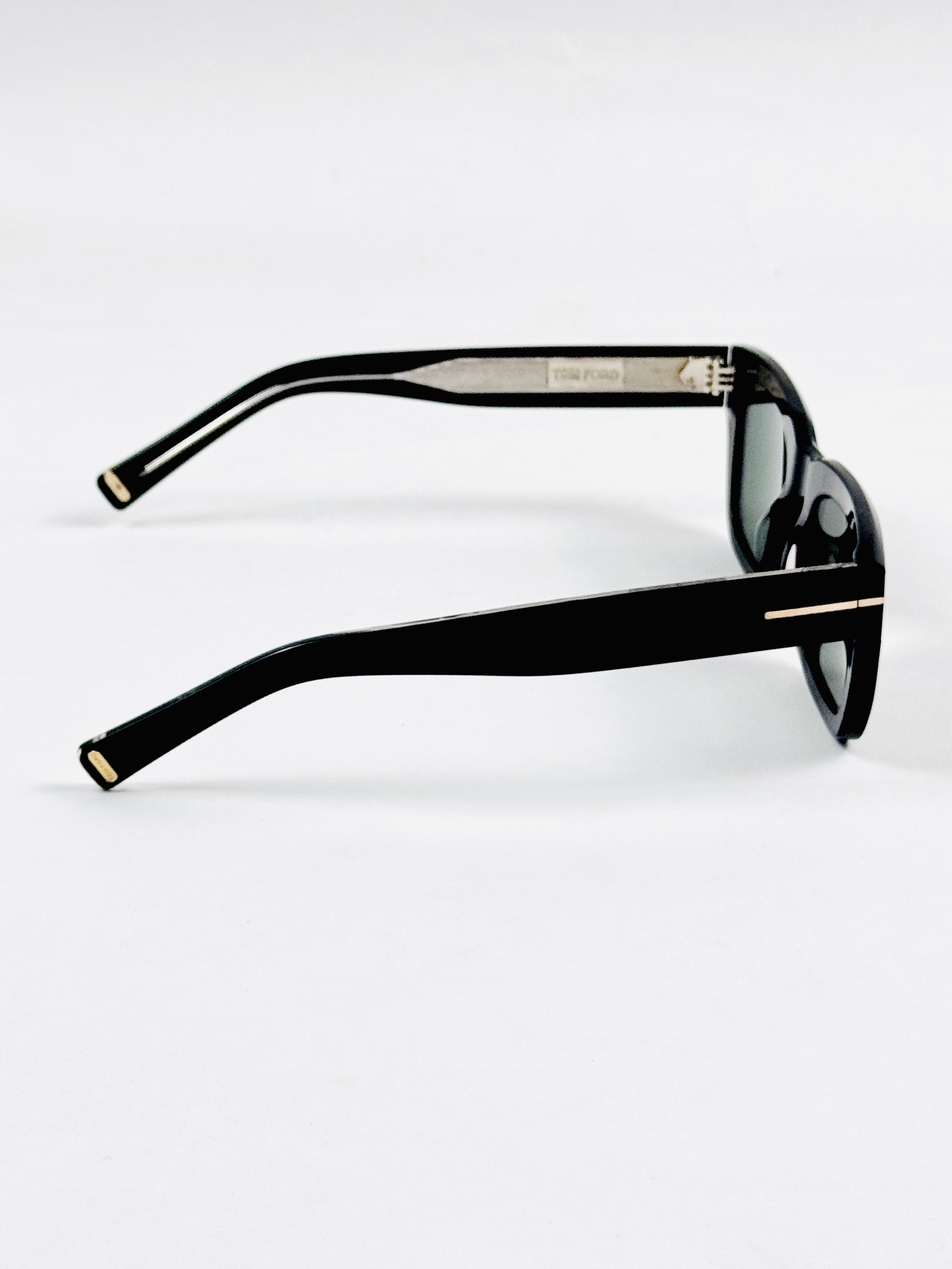 Tom Ford – 1327 - 52 – Black Green –  Acetate - Sunglasses – Unisex - Premium