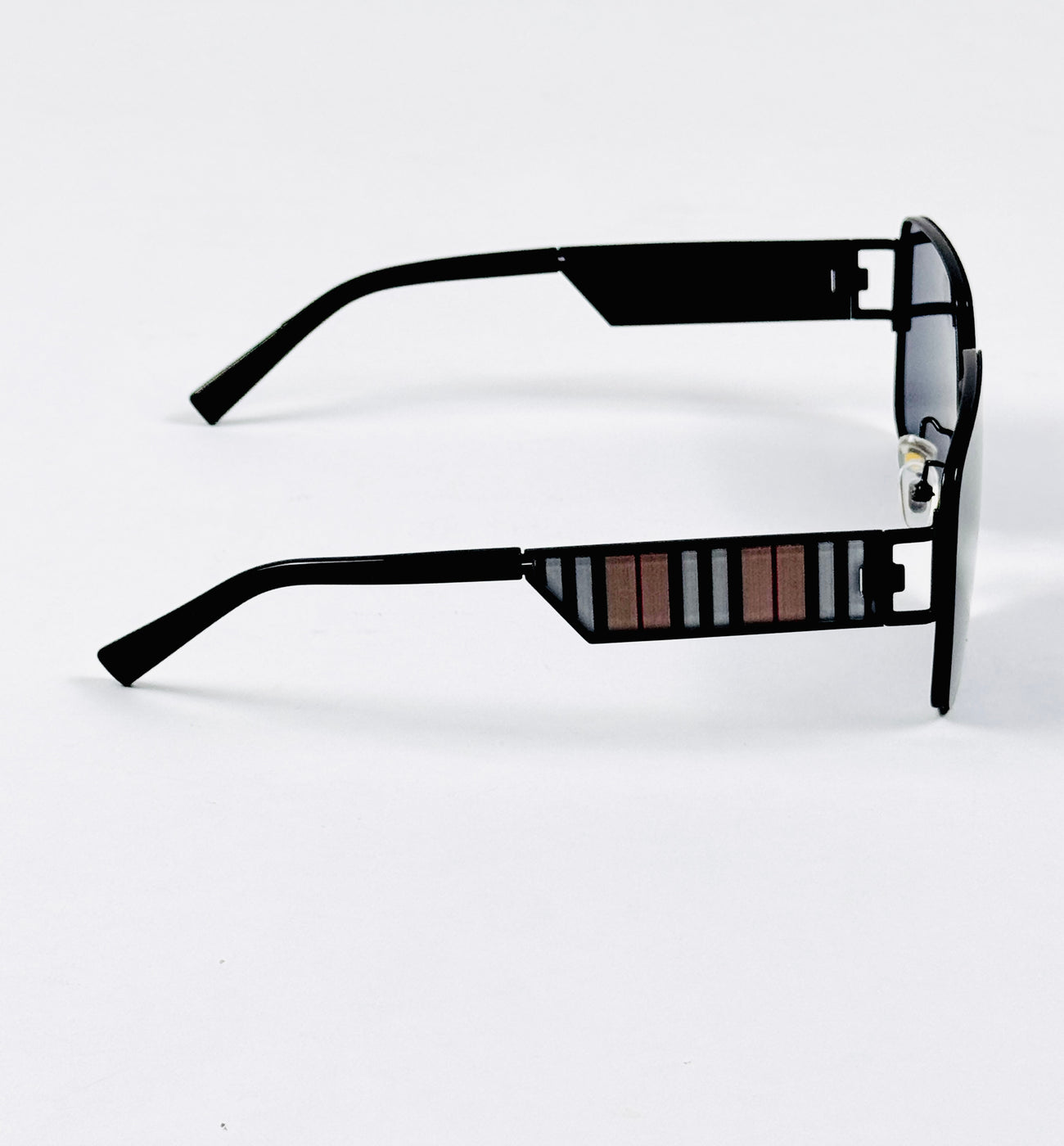 Burberry – 2A478 – 56 – Black – Metal – Sunglasses – Unisex