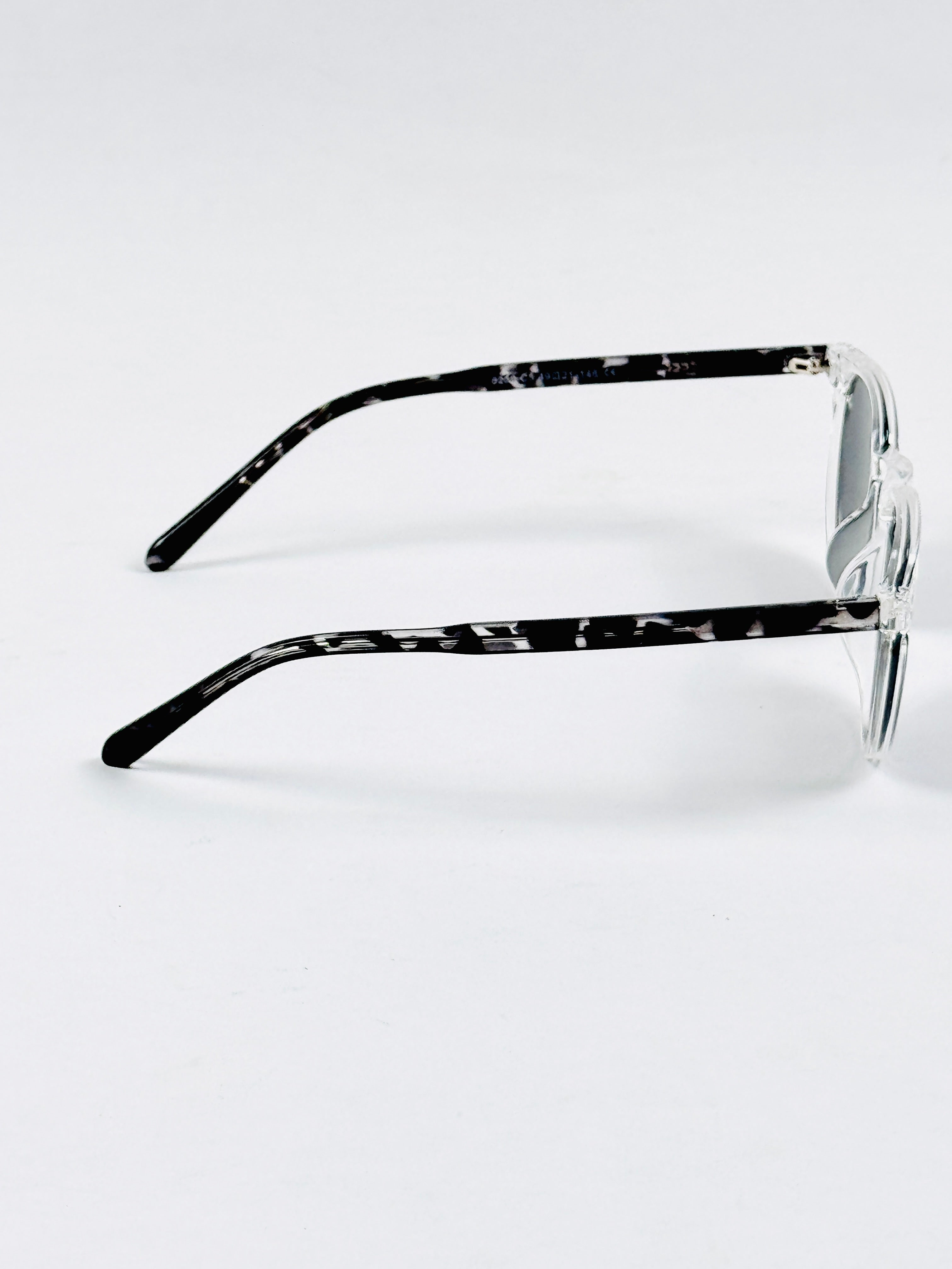 Moscot - 6259 – 49 – Black Transparent – Acetate – Sunglasses – Unisex