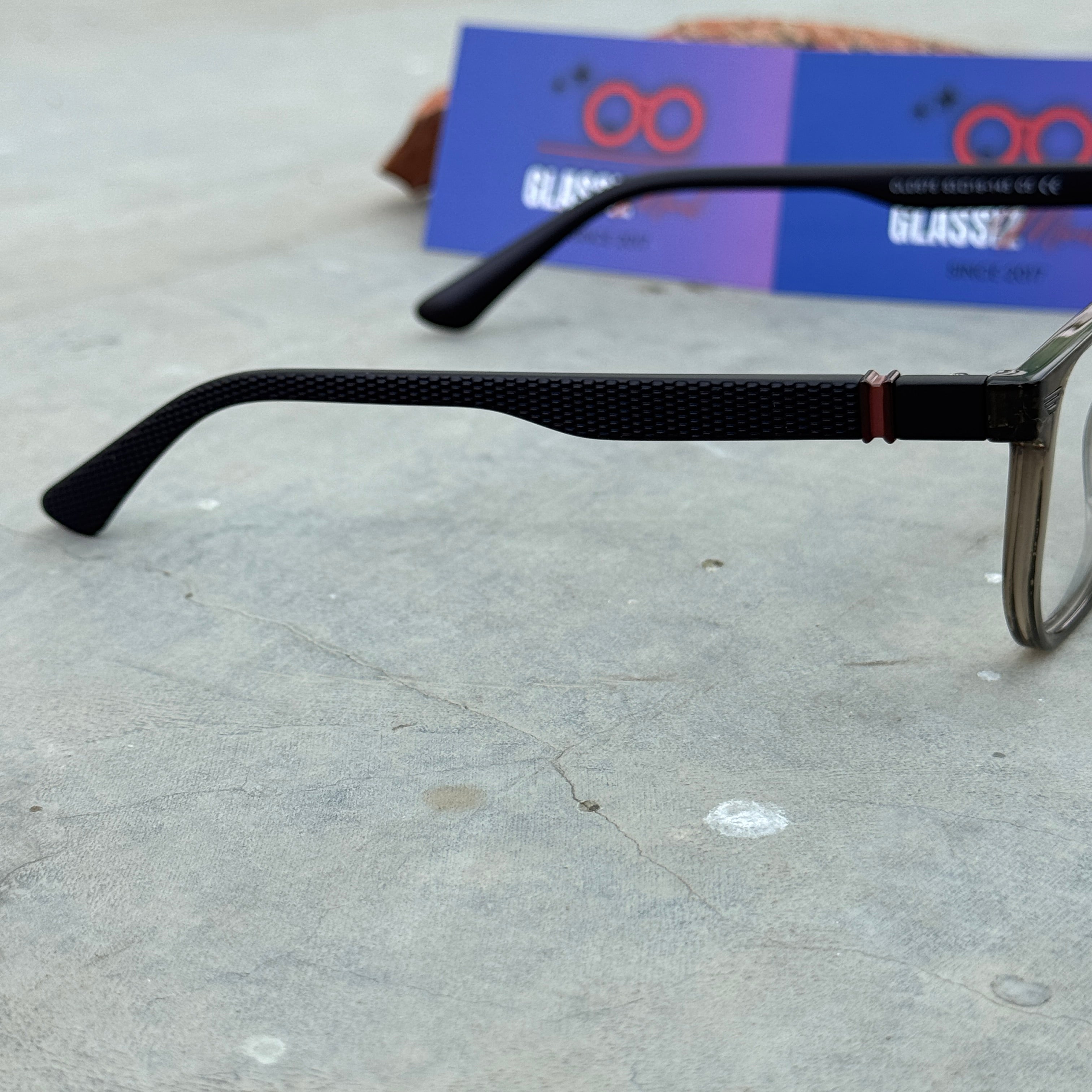 Gucci – 575 – 53 – Olive –  Acetate - Optics – Unisex - Premium