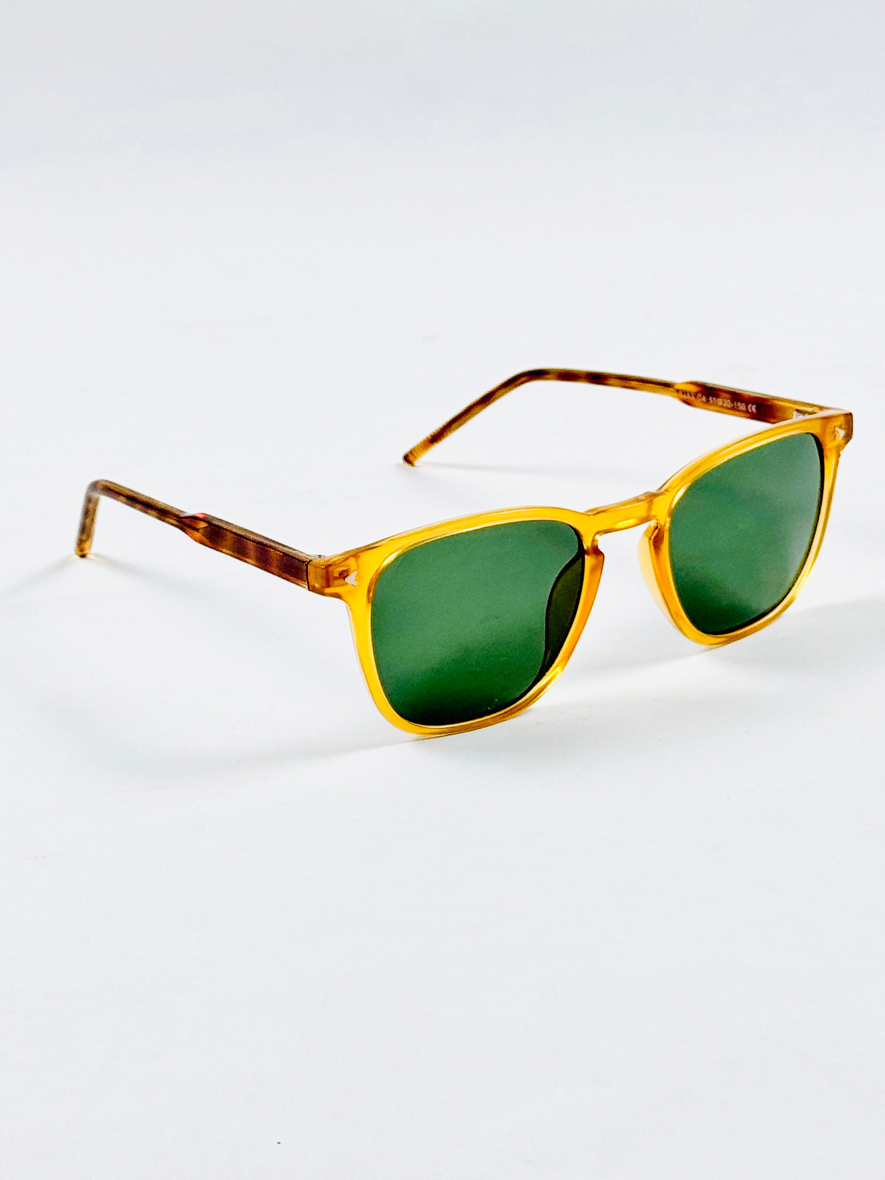 Moscot - 6283 – 51 – Tortoise Green – Acetate – Sunglasses – Unisex