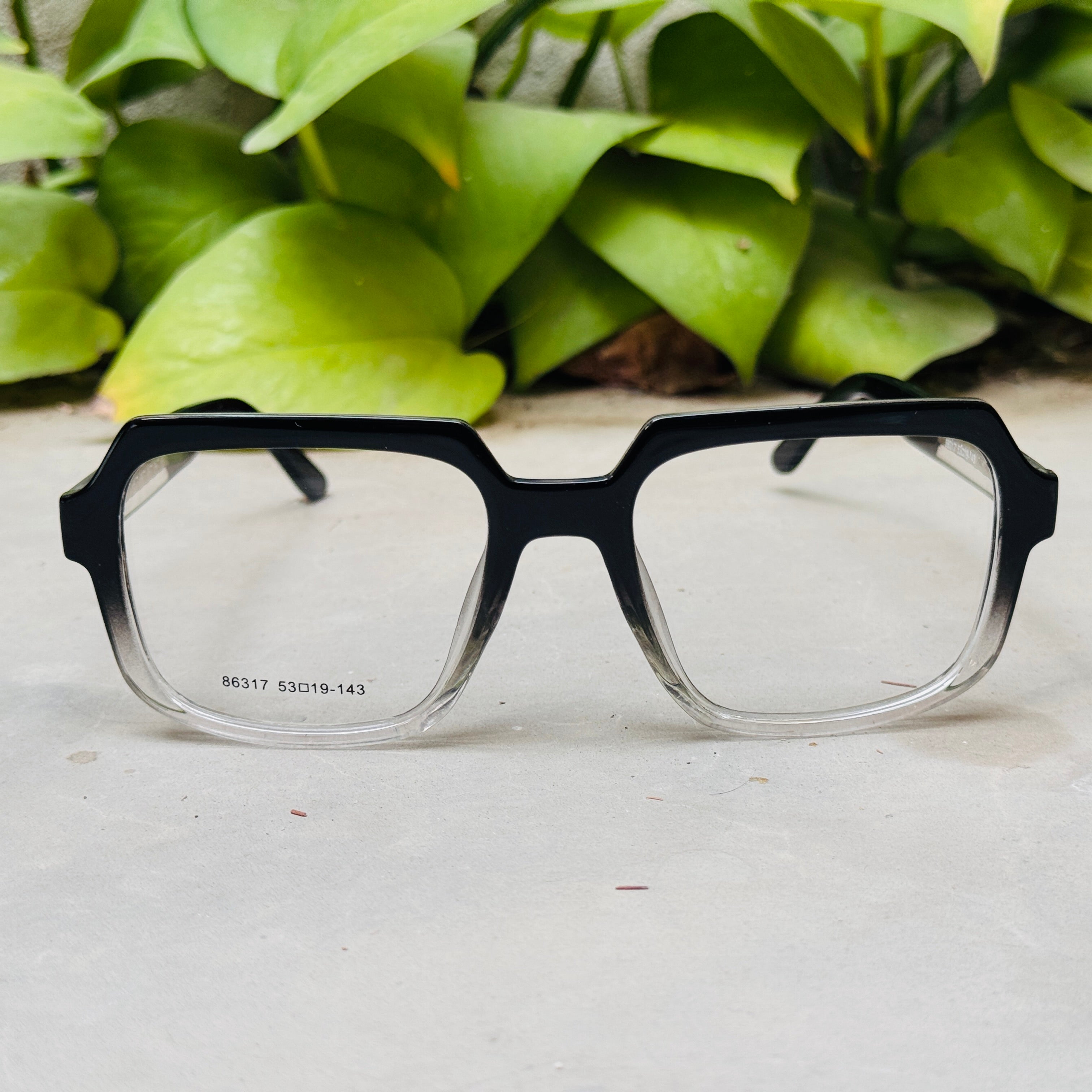 Tumbler – 86317 – 53 – Black Gradient –  Acetate - Optics – Unisex