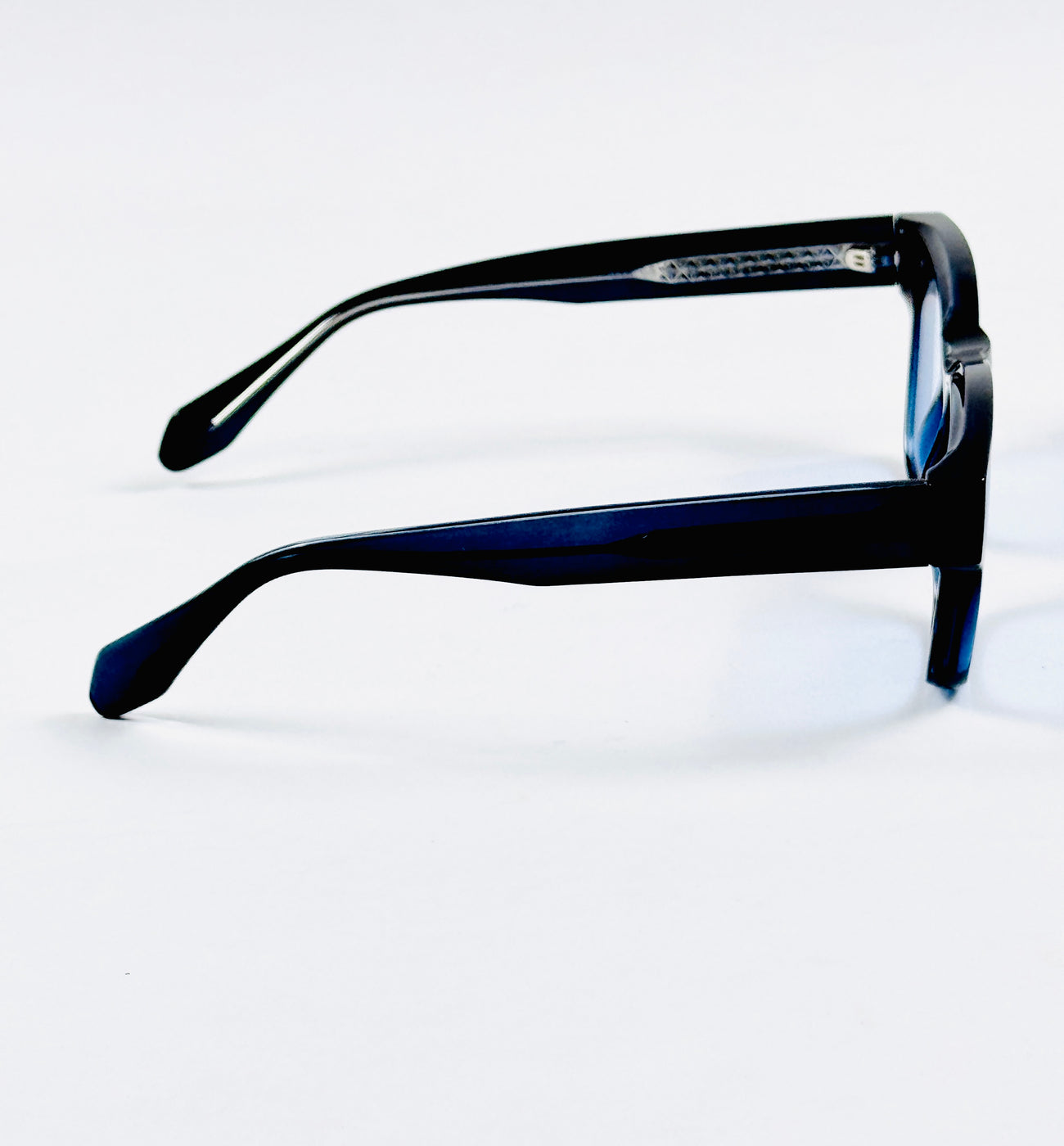 Moscot - 9843 – 52 – Black Blue – Acetate – Sunglasses – Unisex