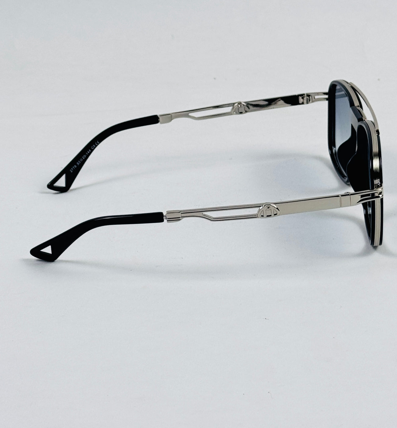Cartier – 2778 – 53 – Silver Blue – Metal – Sunglasses – Unisex