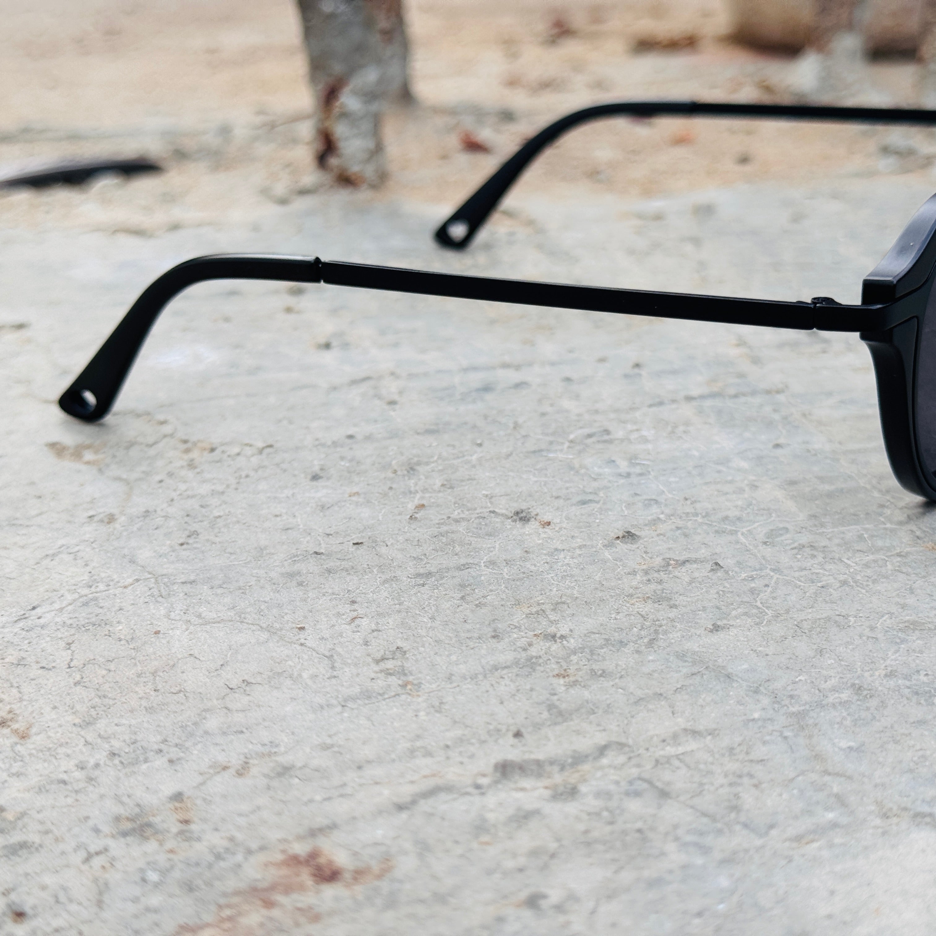 Tom Ford – 248 – Black – Metal  – Sunglasses - Unisex