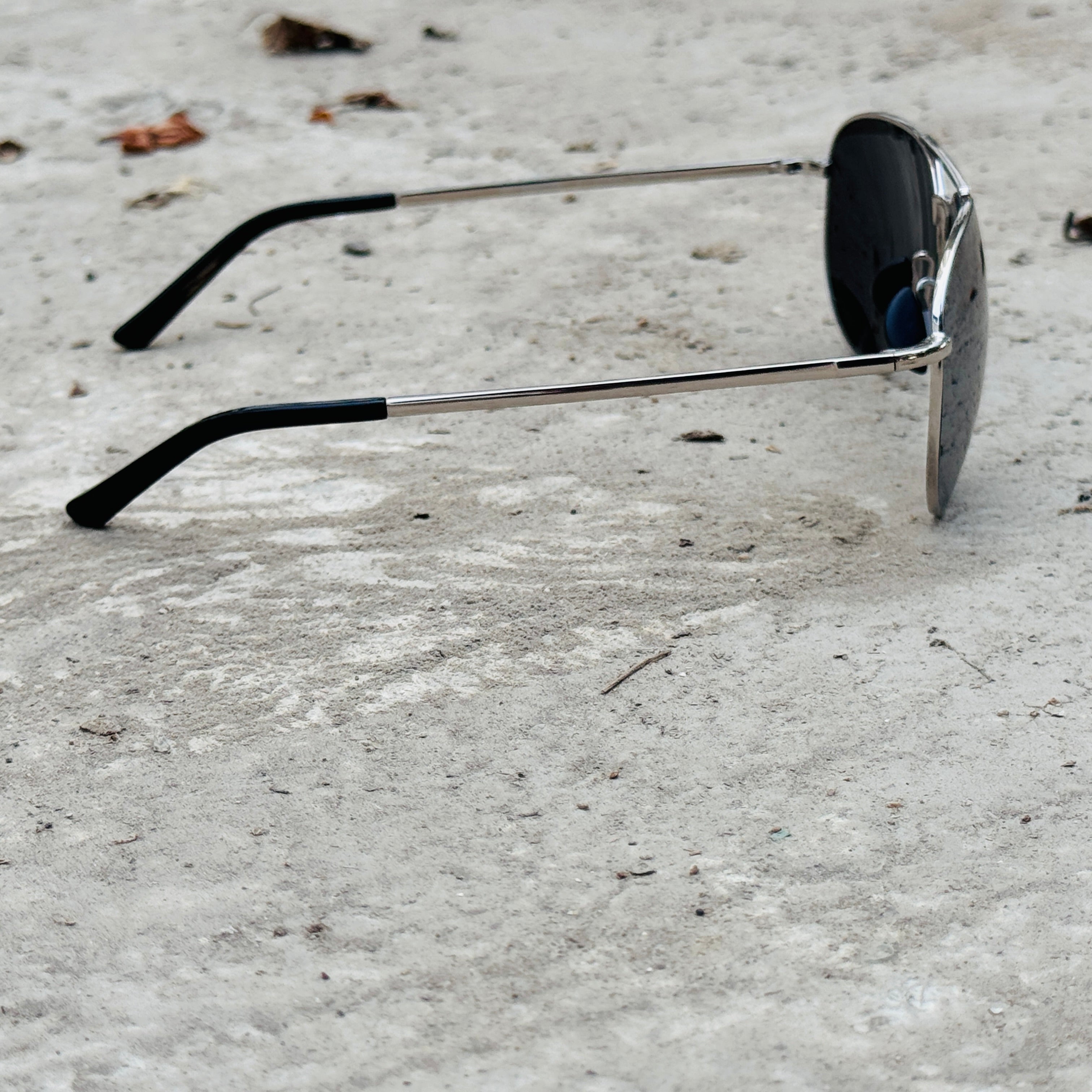 Porsche – 8508 - 60 –  Silver Mercury - Metal - Sunglasses – Unisex - Premium