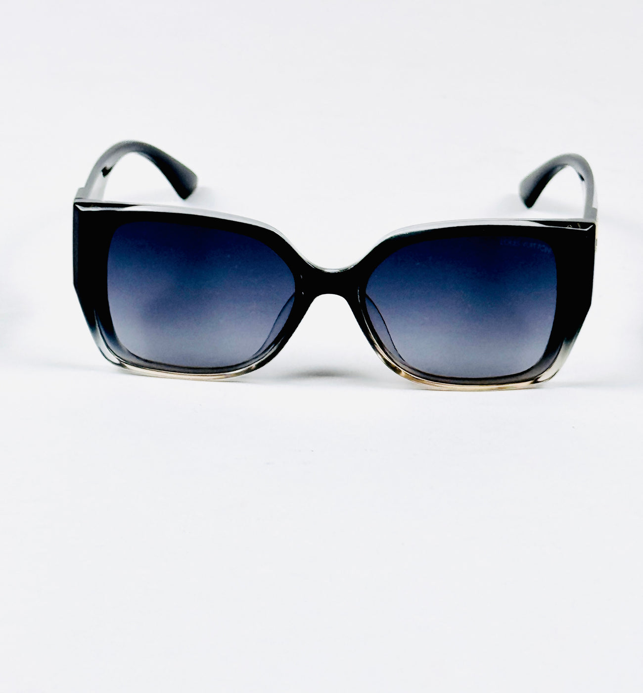 Louis Vuitton’s - 9103 – 58 – Black Gradient – Acetate – Sunglasses – Ladies