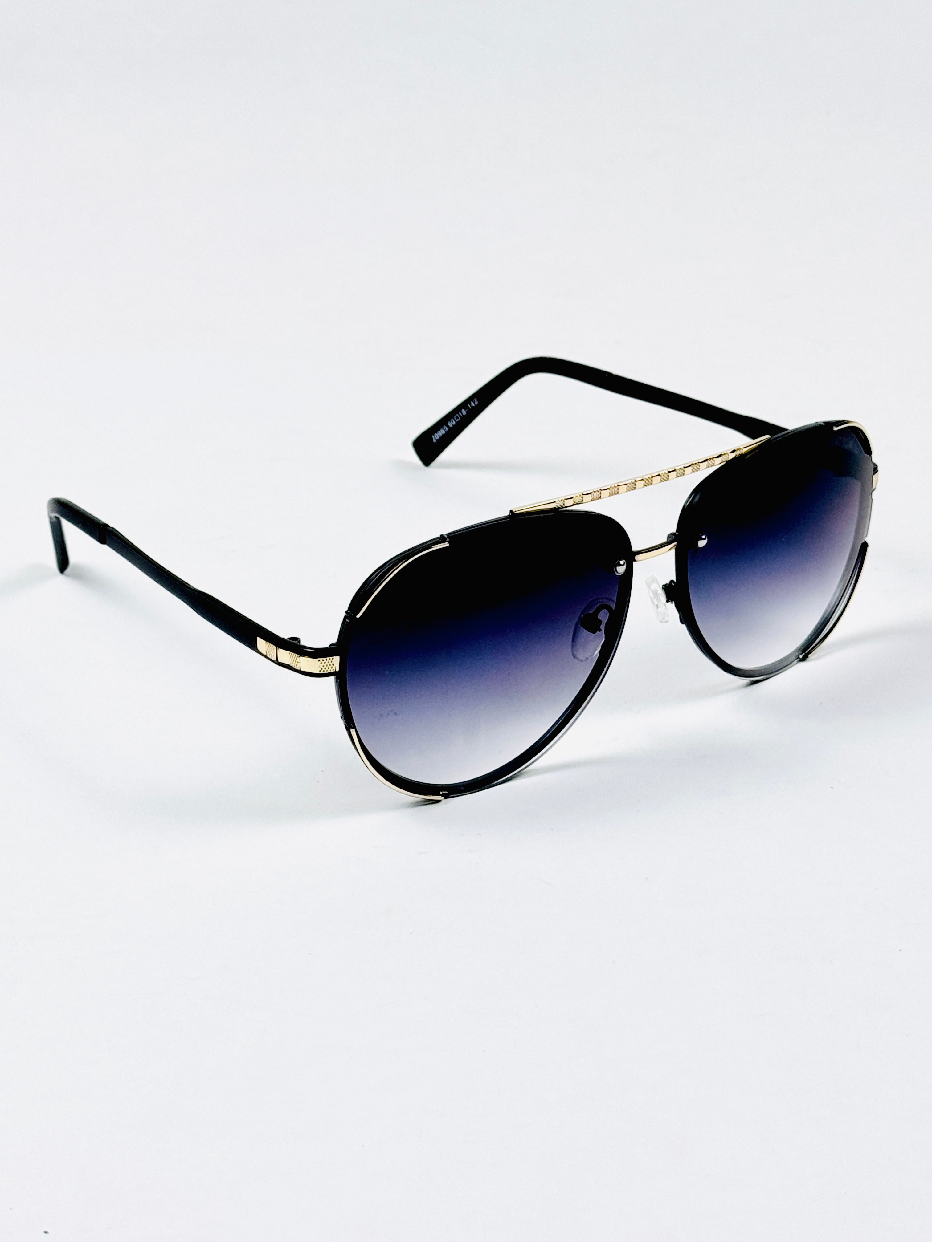 Louis Vuitton – 0965 – 60 – Black Gradient – Metal – Sunglasses – Unisex