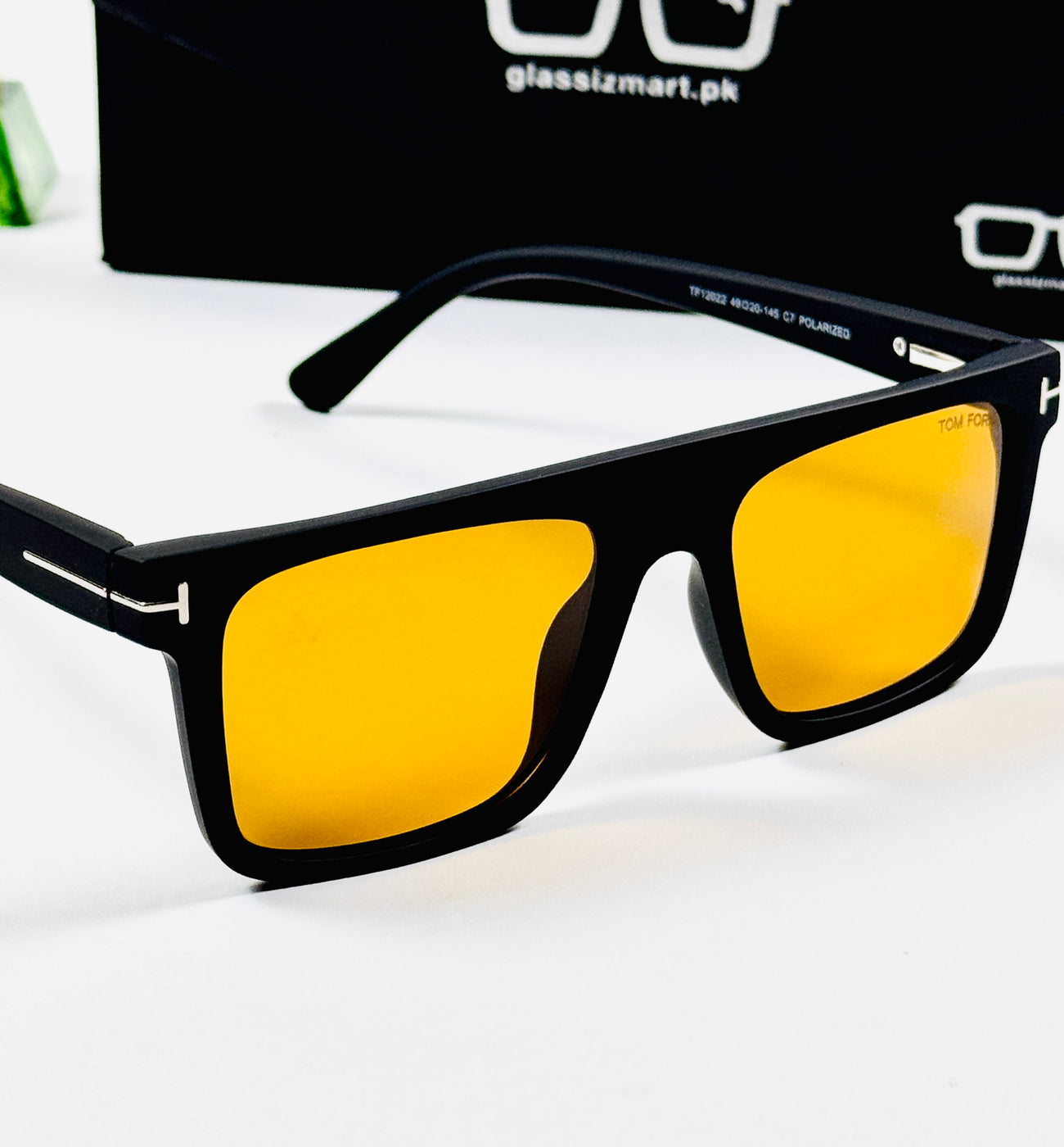 Tom Ford – 2022 - 49 - Black Yellow – Acetate - Sunglasses – Unisex