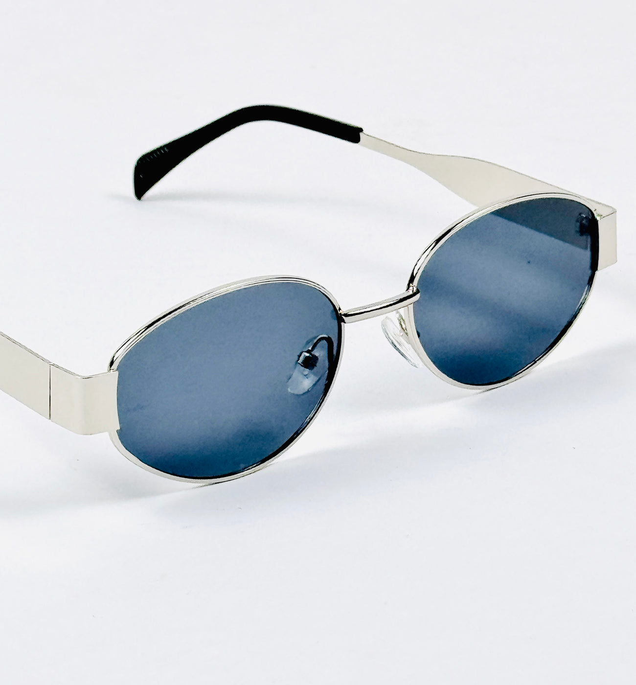 Celine – Triomphe - 55 – Silver Black – Metal – Sunglasses - Unisex