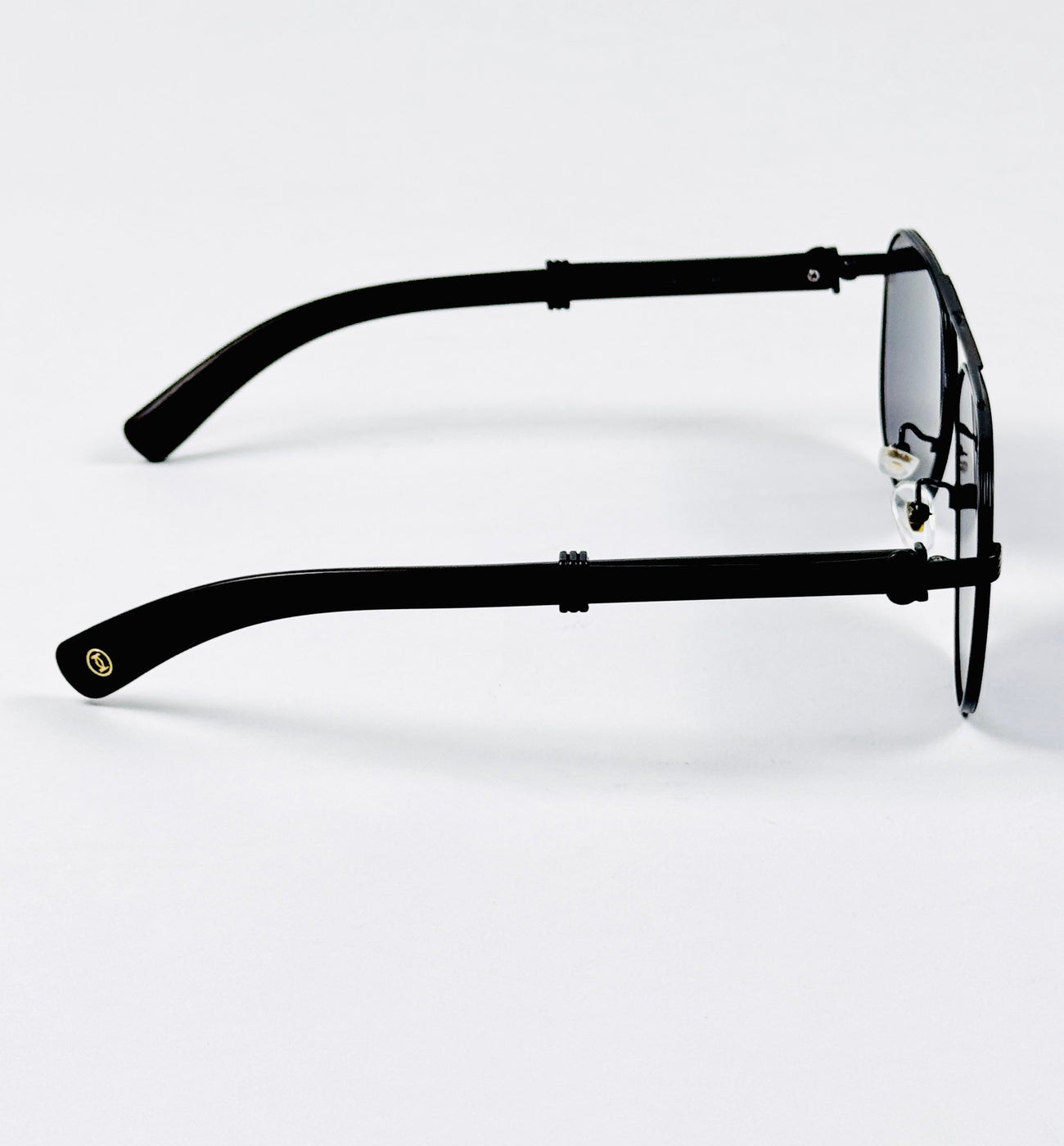 Cartier – 23169 – 60 – Black – Metal – Sunglasses – Unisex