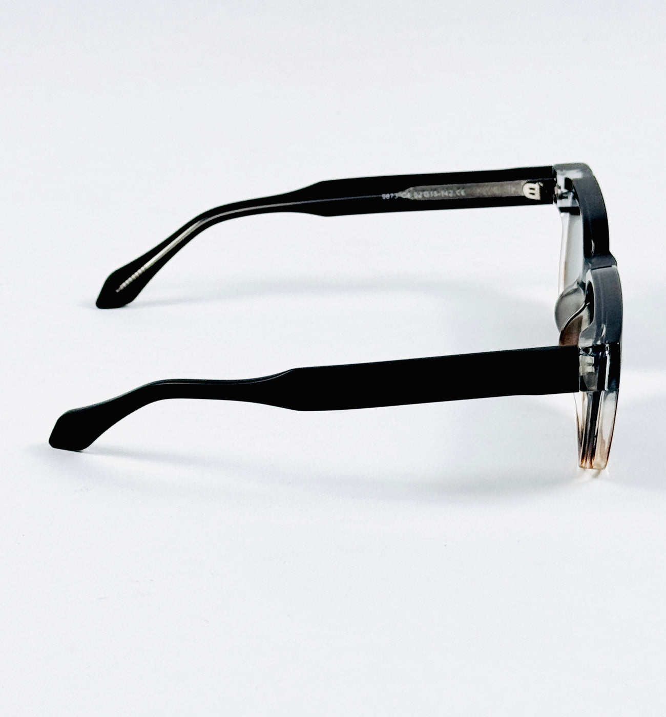 Moscot - 9873 – 52 – Black Tortoise – Acetate – Sunglasses – Unisex
