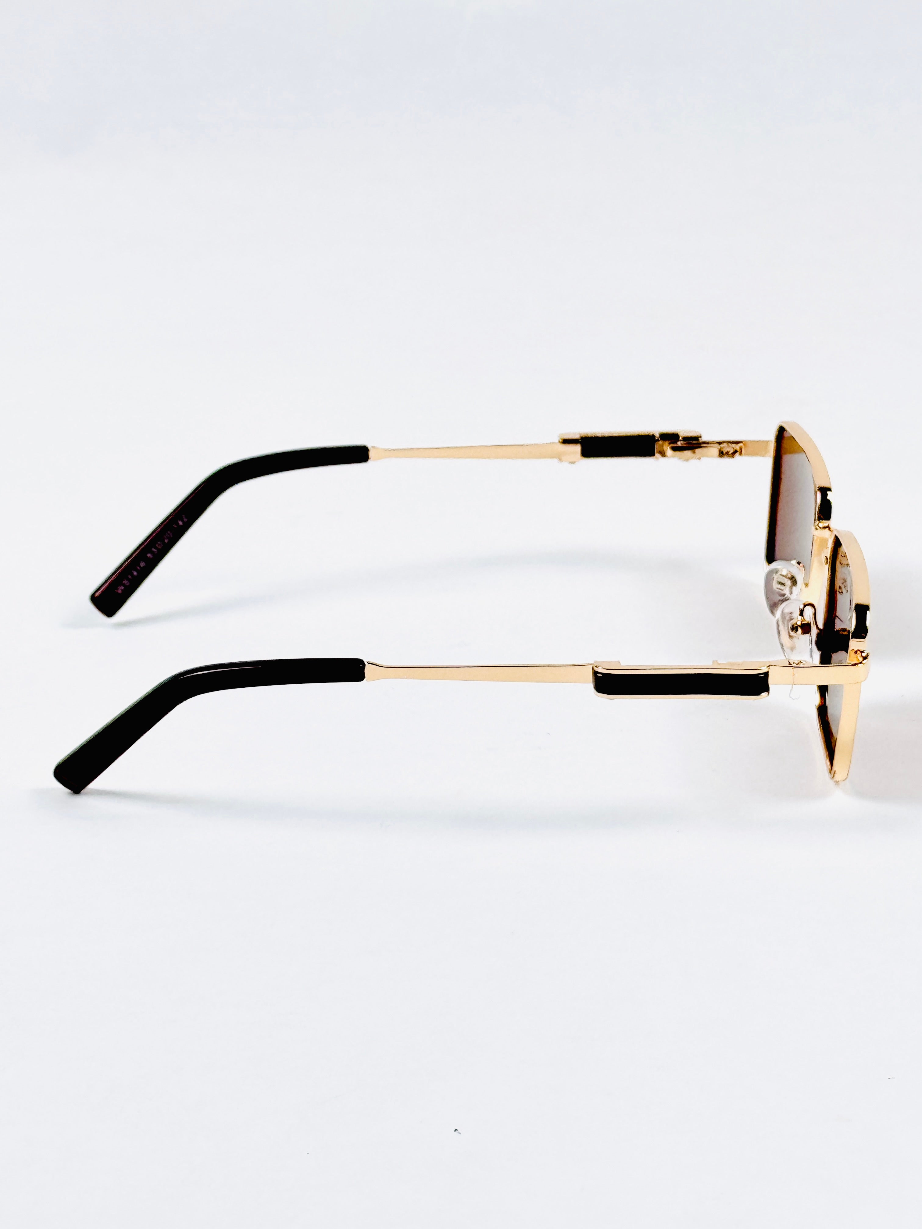 Louis Vuitton – 51416 – 53 – Golden Brown – Metal – Sunglasses – Unisex