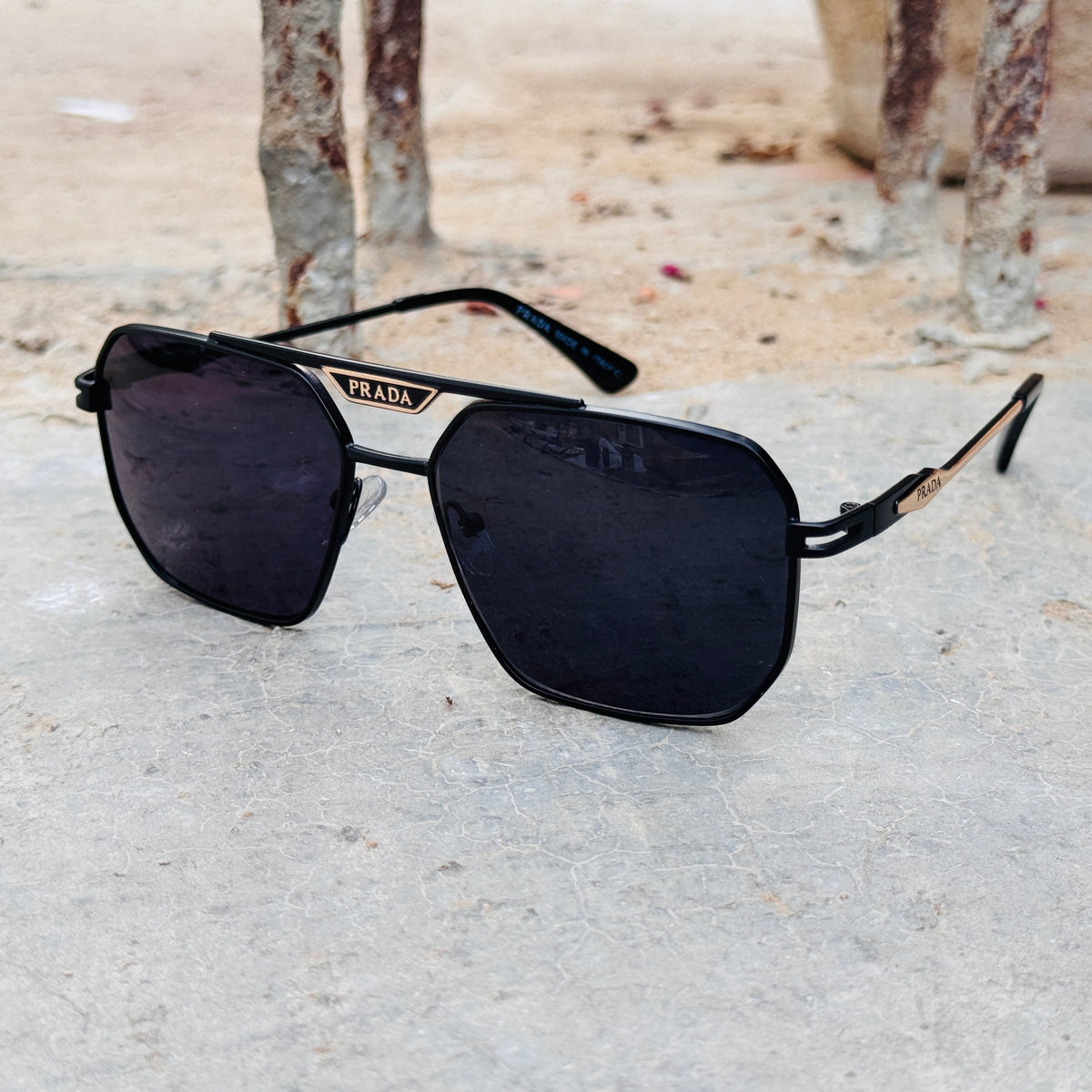 Prada – 19409 - 55 – Black – Metal – Sunglasses