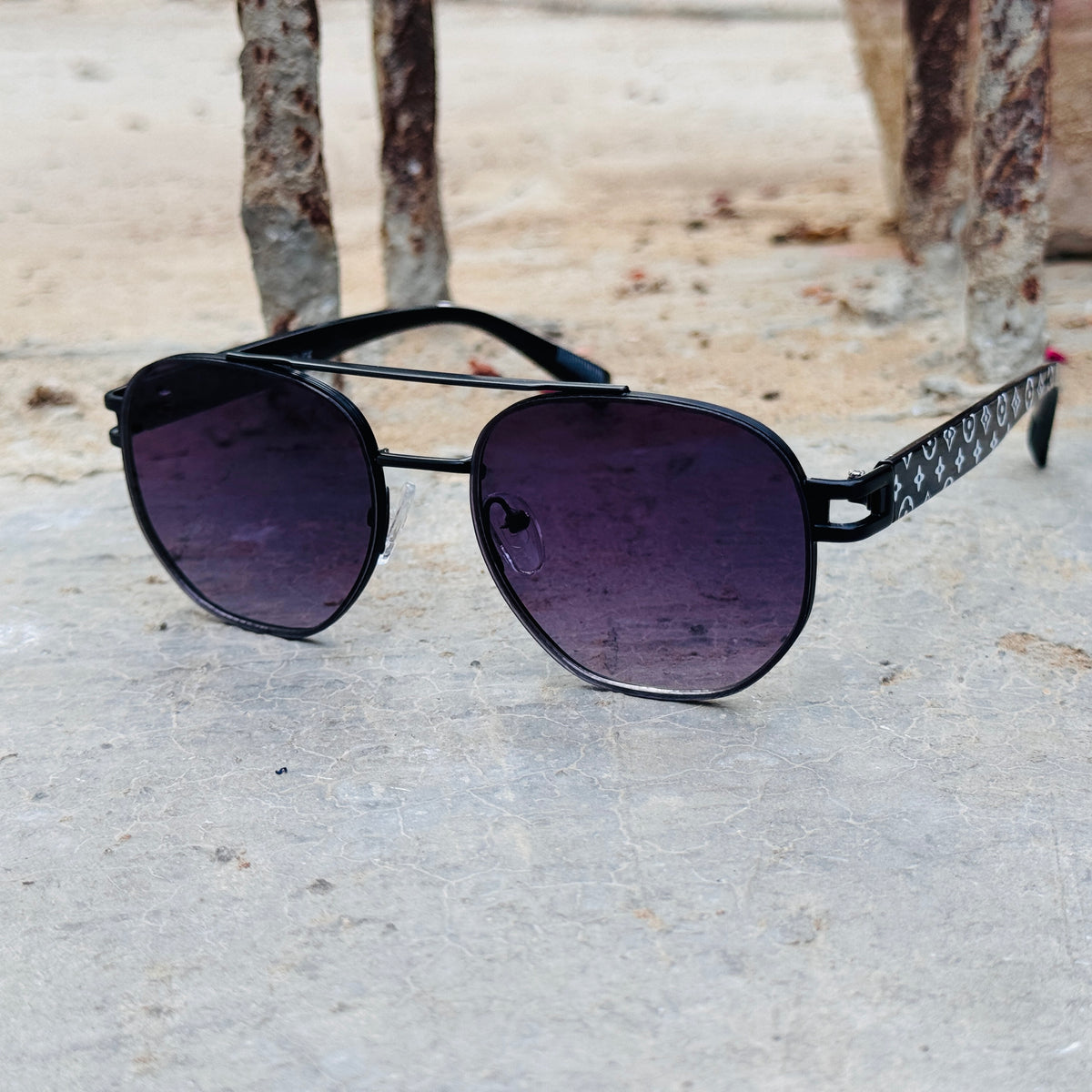 Louis Vuitton – 9091 – 55 – Black Gradient – Acetate – Metal - Sunglasses – Unisex