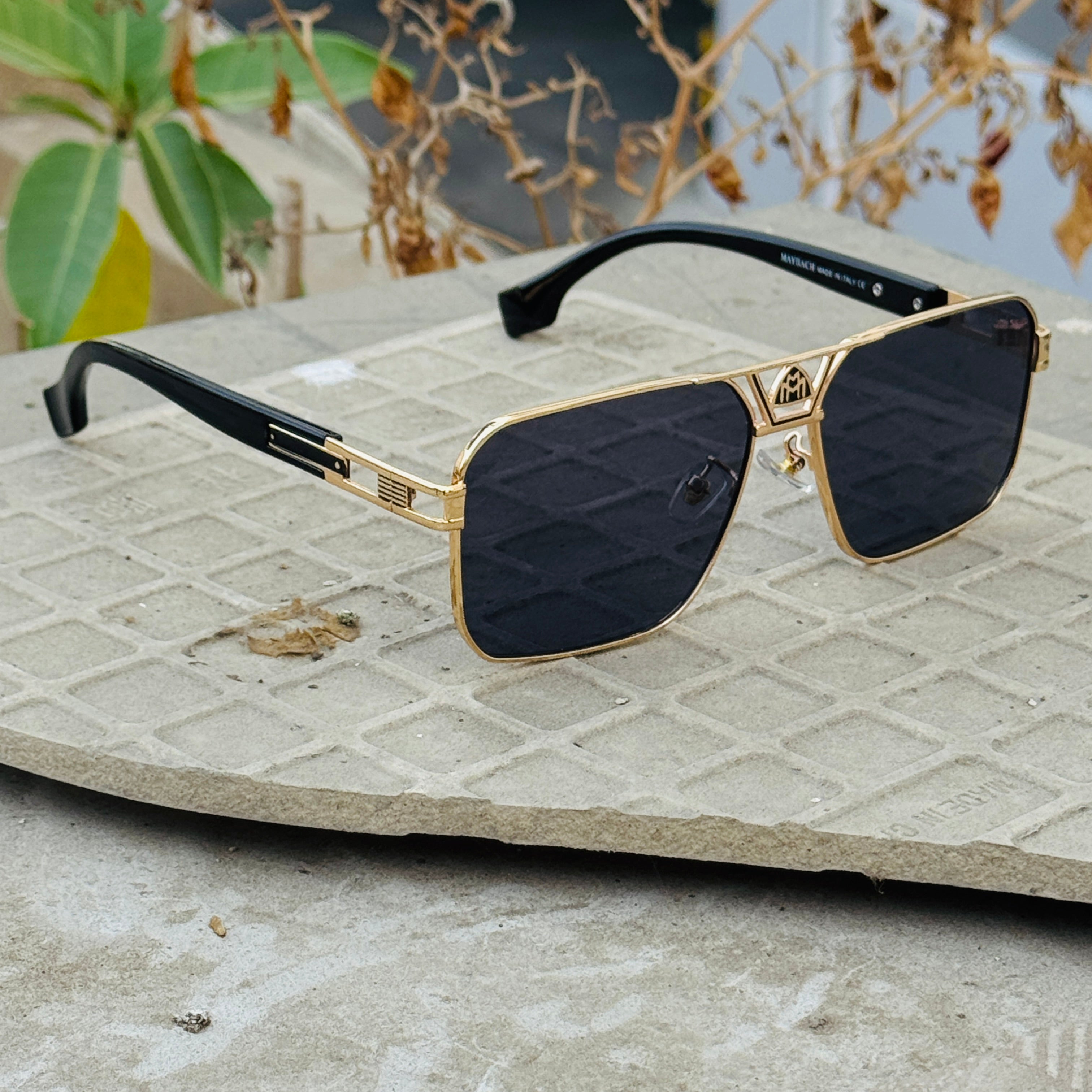 Maybach – 22106 – 58 – Golden Black – Metal – Sunglasses – Unisex