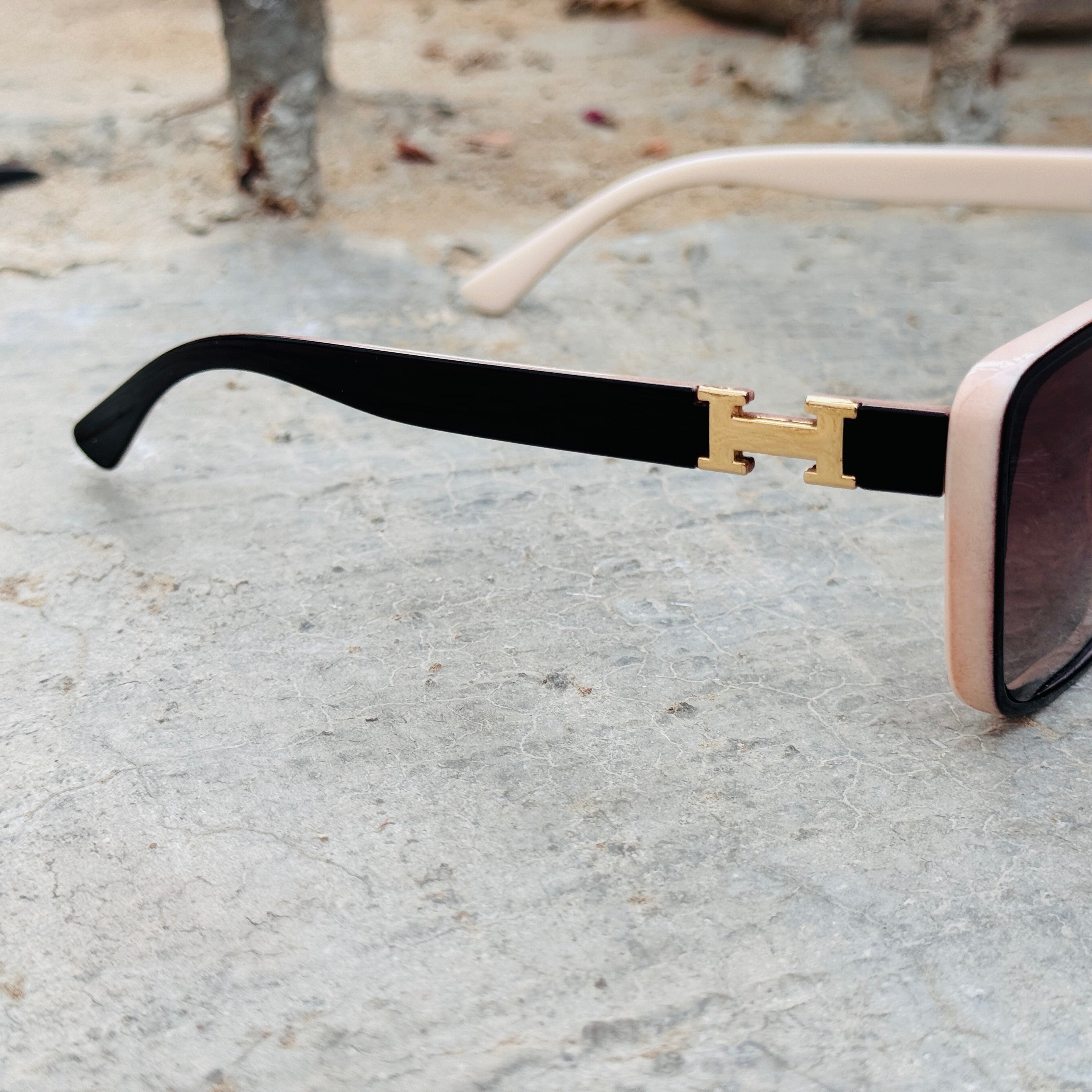 Hermes - 33120 – 60 – Brown – Acetate – Sunglasses – Ladies