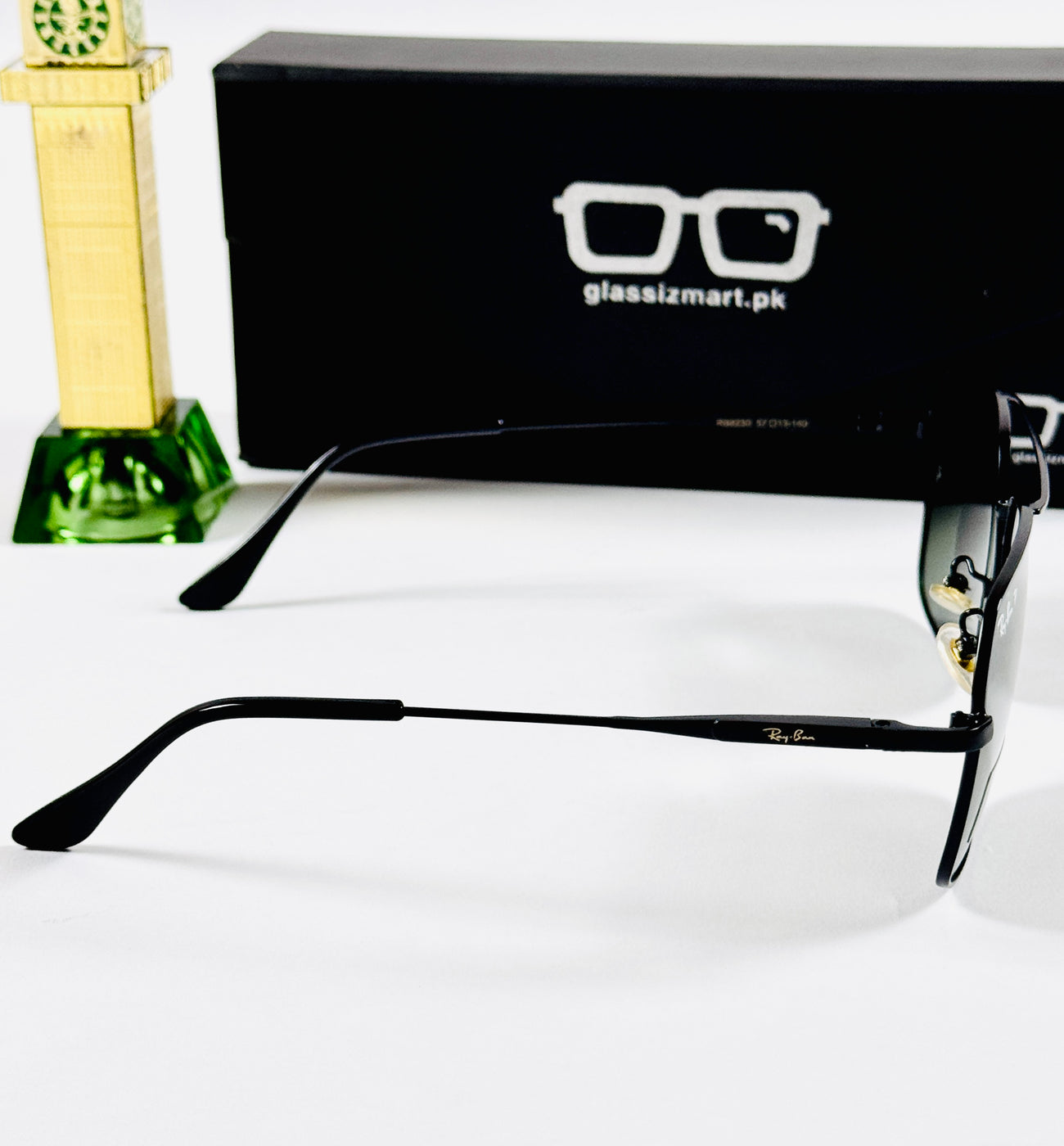 Rayban – 8230 – 57 – Black Green – Metal – Sunglasses – Unisex