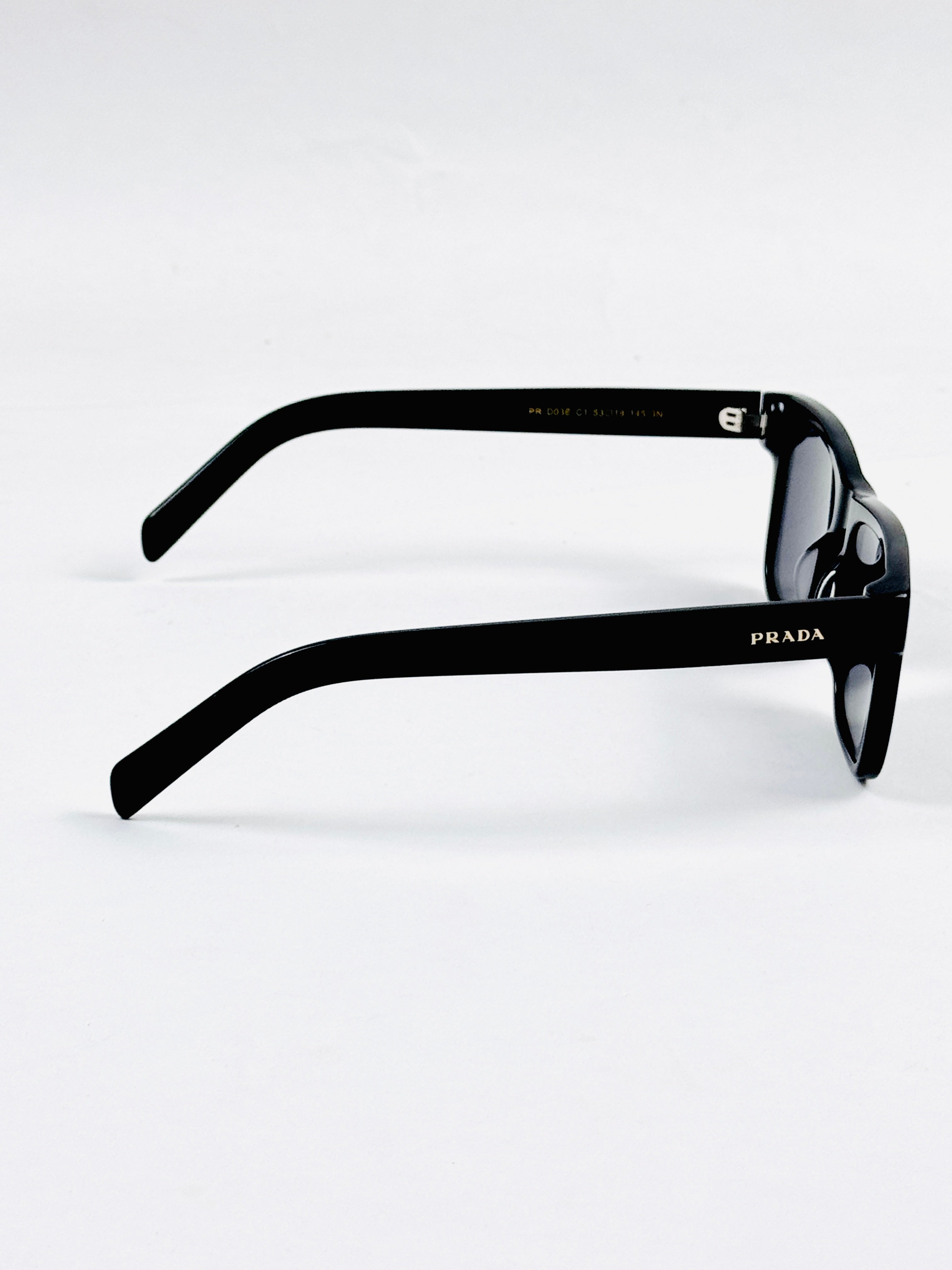 Prada – D03E - 53 – Black –  Acetate - Sunglasses – Unisex - Premium