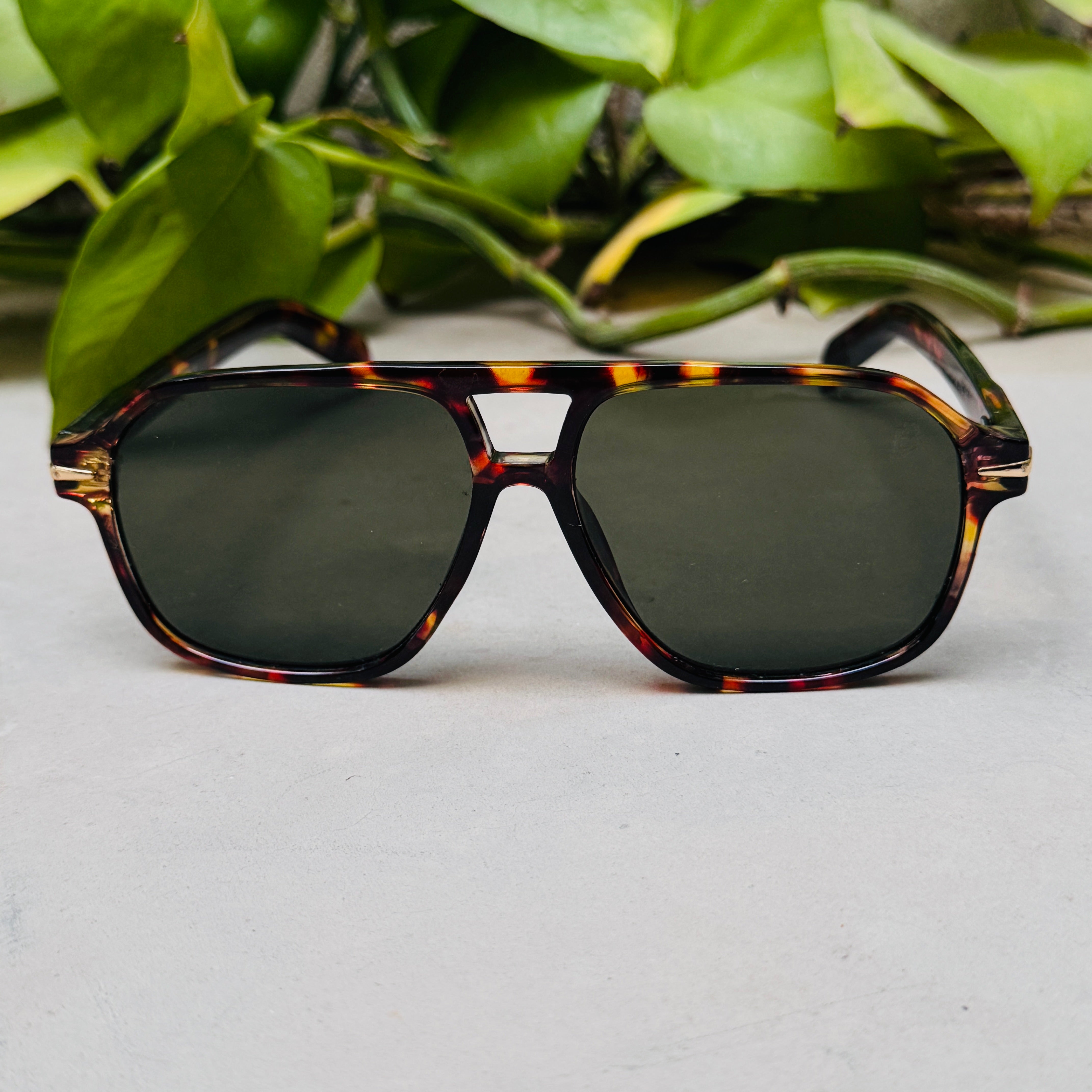 David Beckham – 7018 – 58 - Tortoise Green – Acetate  – Sunglasses - Unisex