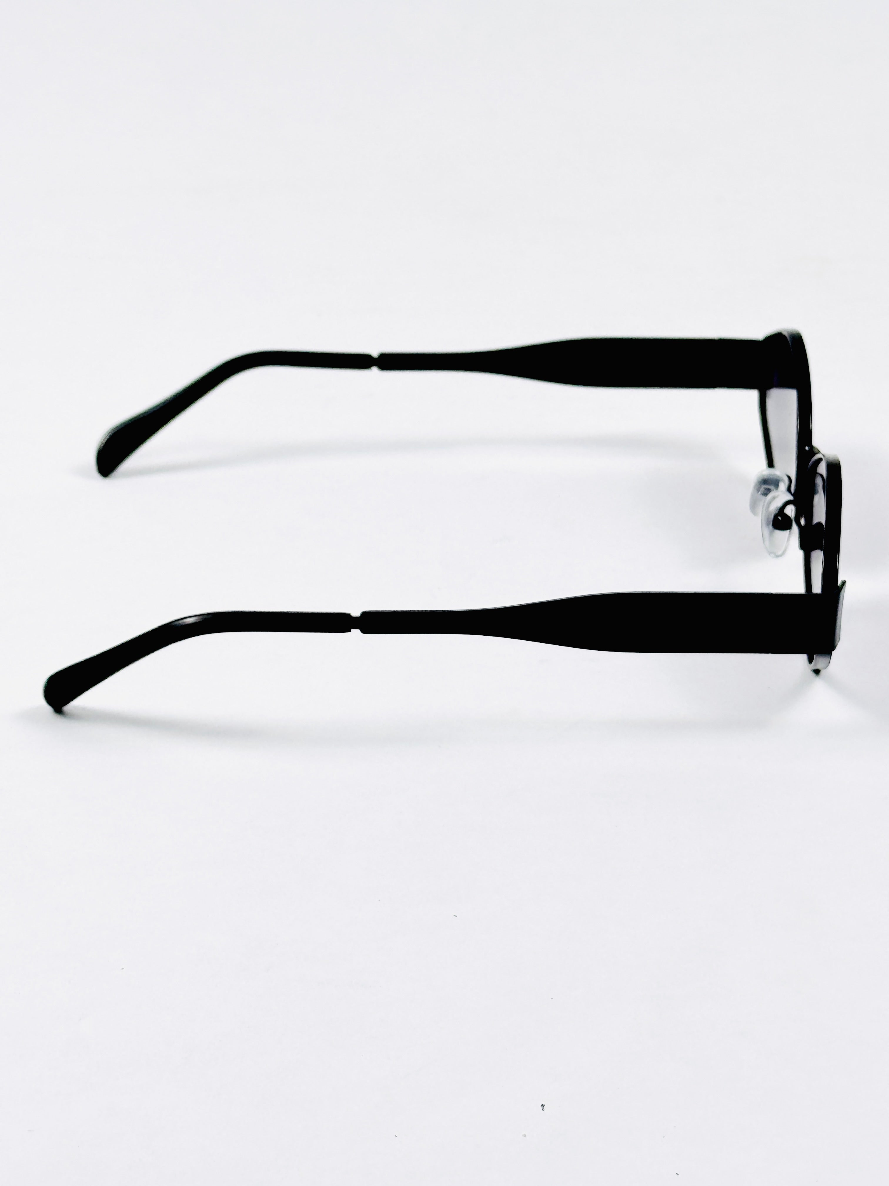 Celine – Triomphe - 55 – Black Gradient – Metal – Sunglasses - Unisex