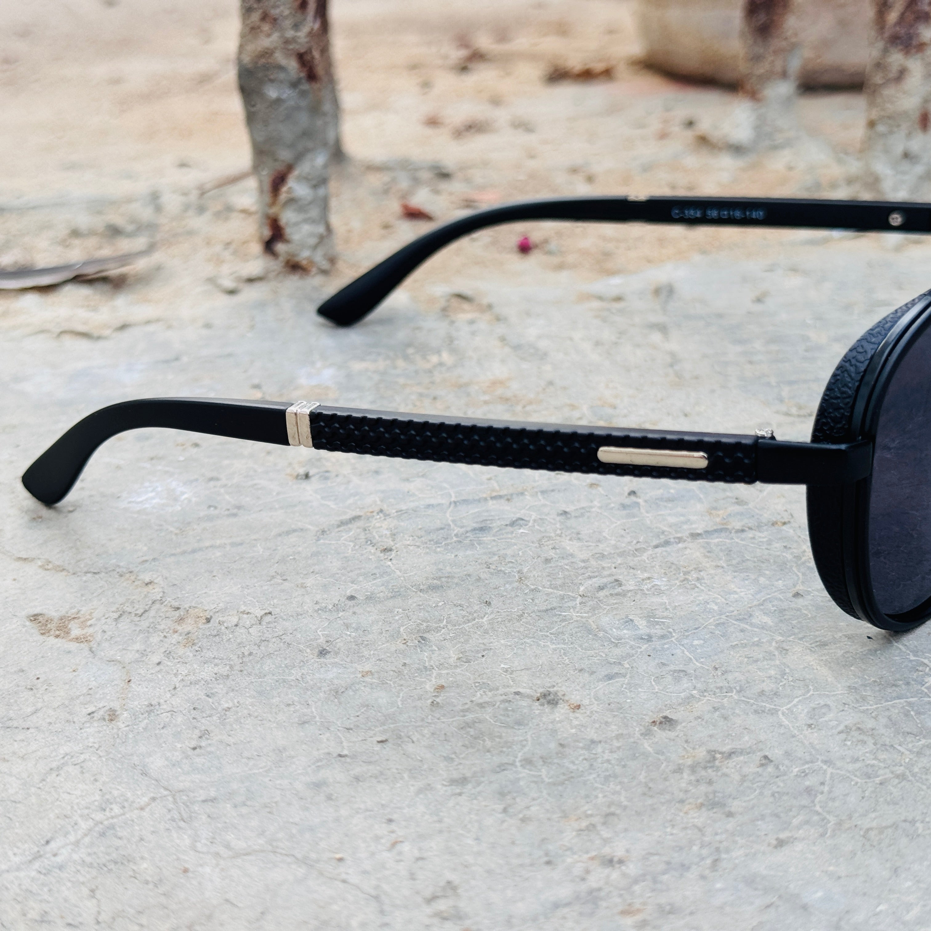 Gucci – 354 – 56 – Black – Metal – Sunglasses – Unisex