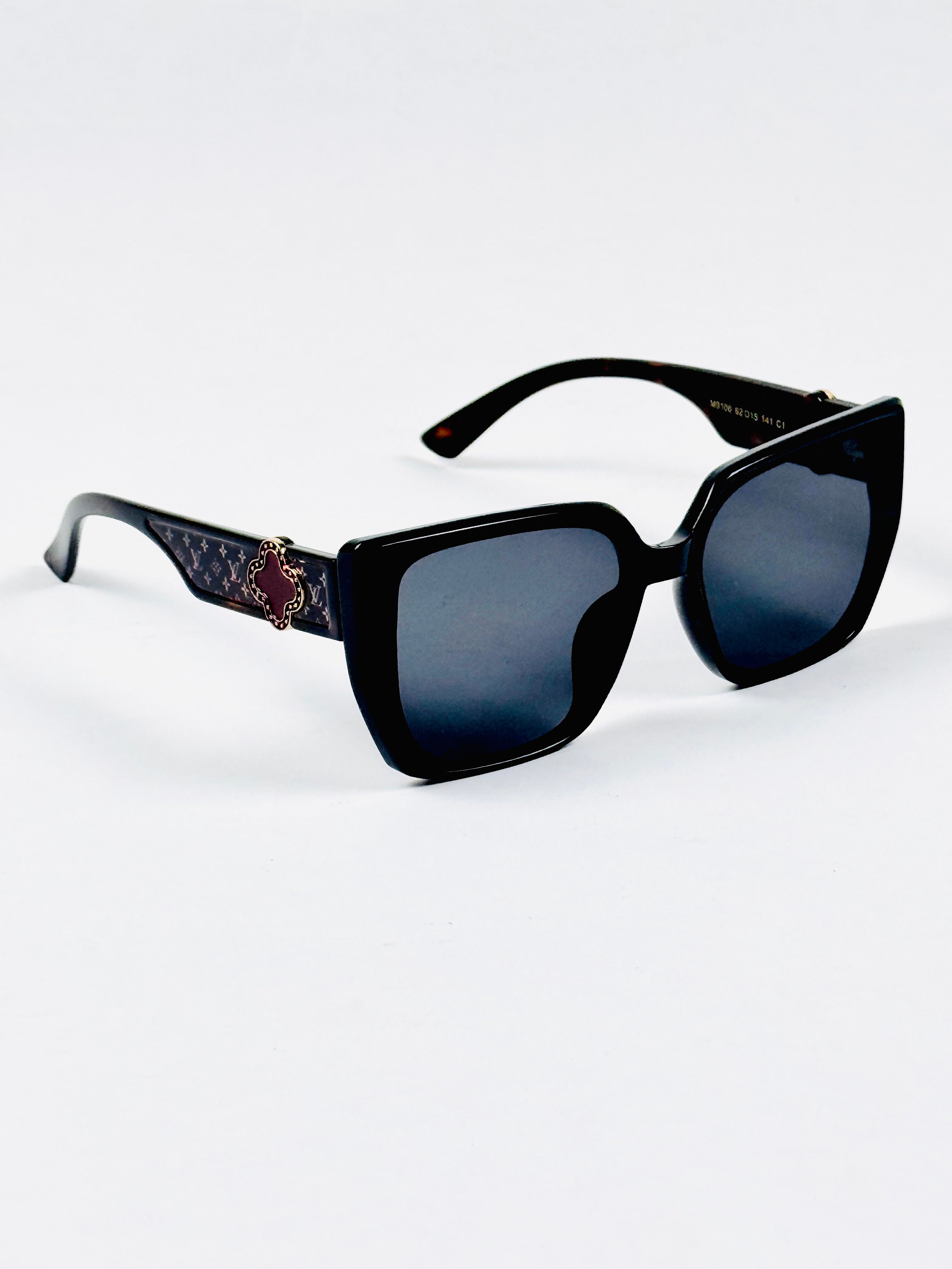 Louis Vuitton - 9106 – 62 – Black – Acetate – Sunglasses – Ladies