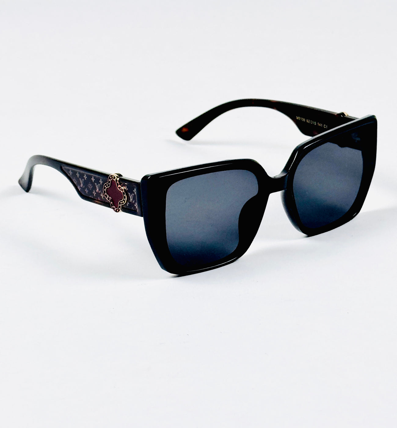 Louis Vuiton - 9106 – 62 – Black – Acetate – Sunglasses – Ladies