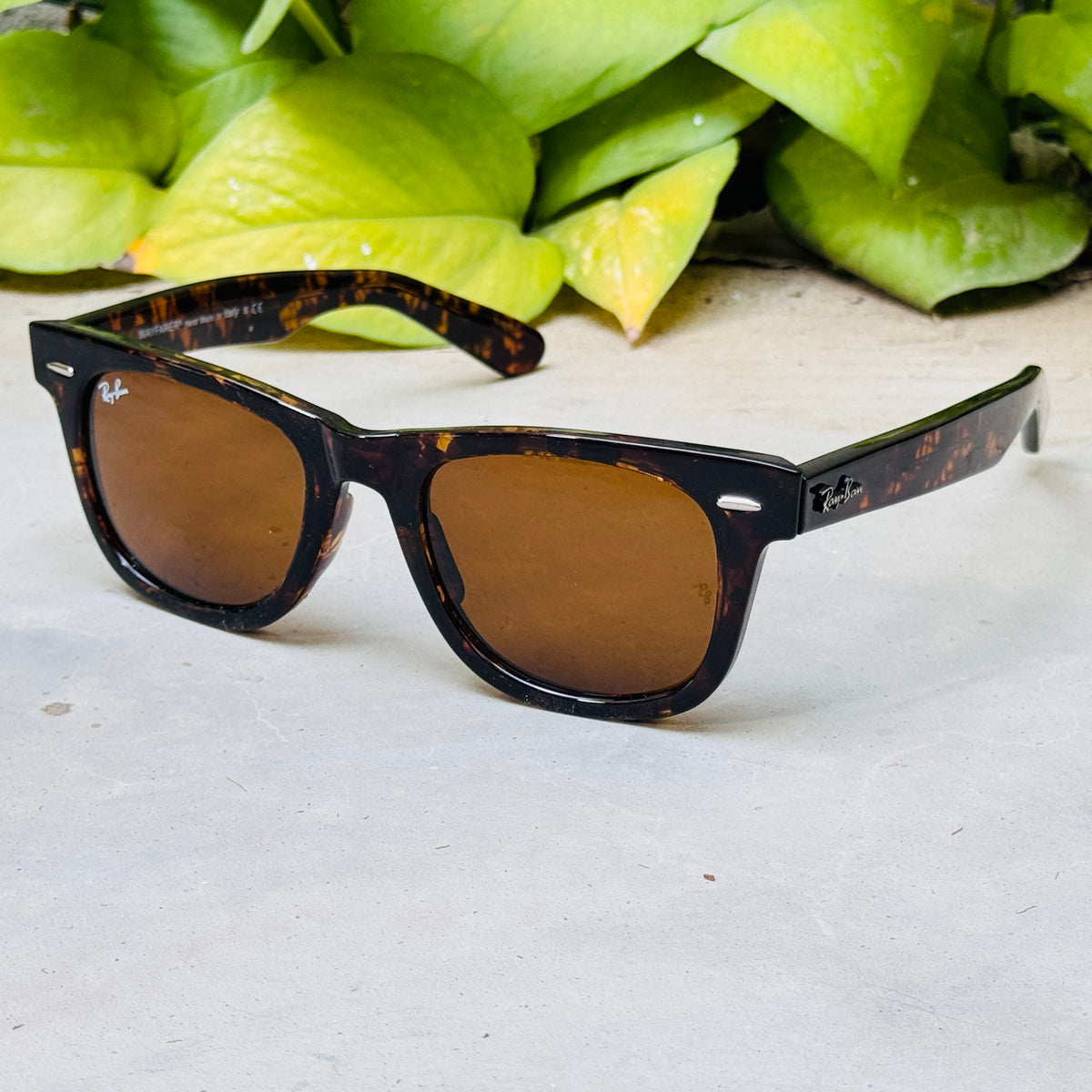 RayBan – 2140 – 54 – Tortoise Brown –  Acetate- Sunglasses – Unisex - Premium