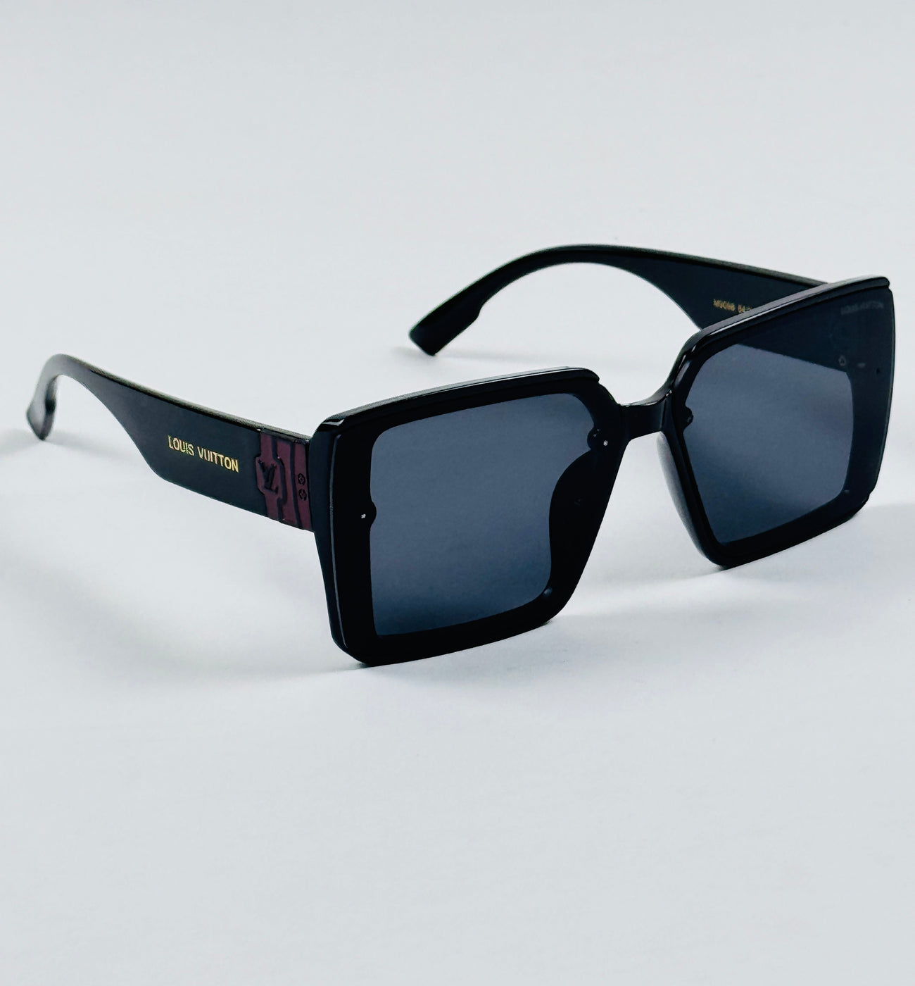 Louis Vuitton - 9098 – 64 – Black Gradient – Acetate – Sunglasses – Ladies