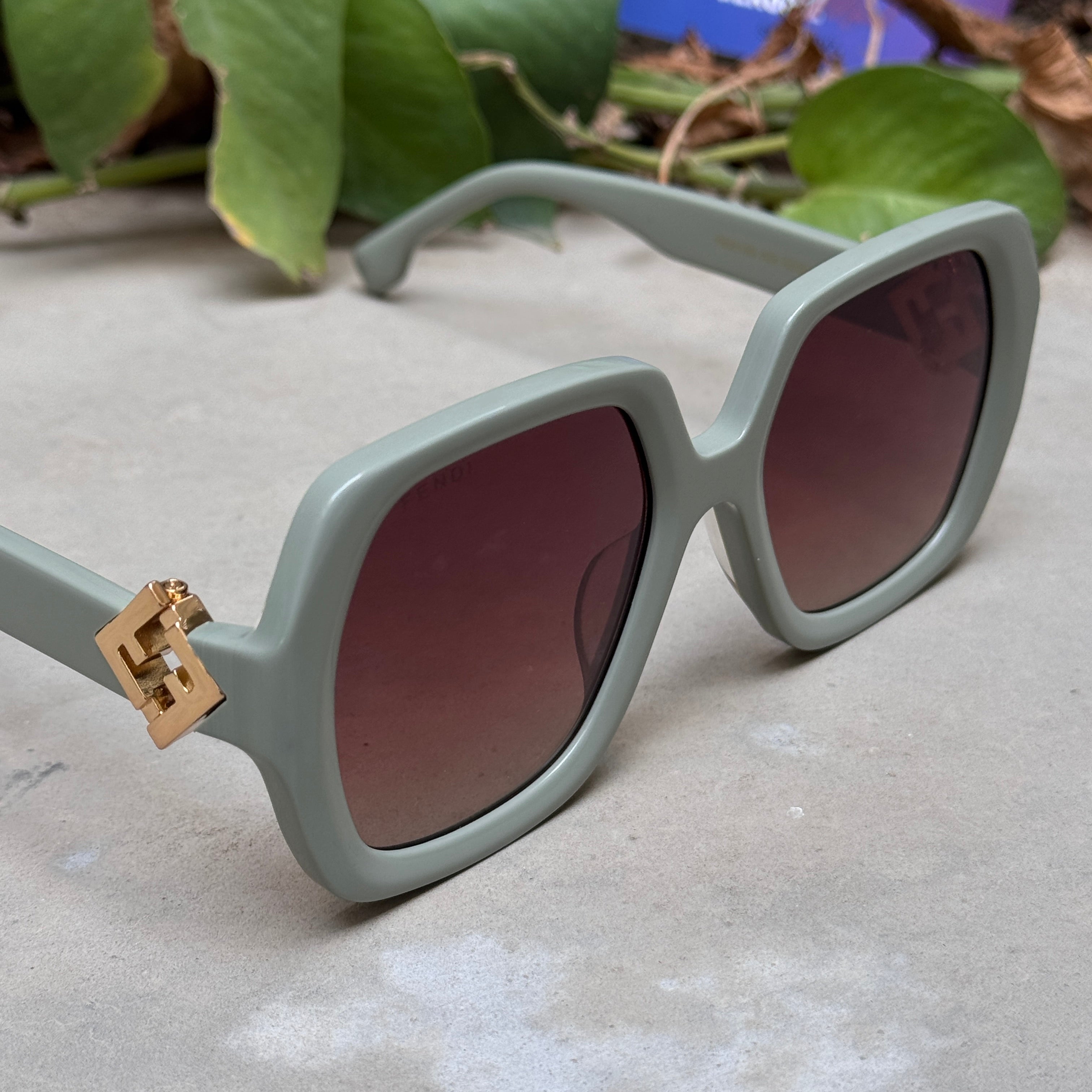 Fendi  – 40139 - 54 – Green Brown – Acetate - Sunglasses – Ladies - Premium