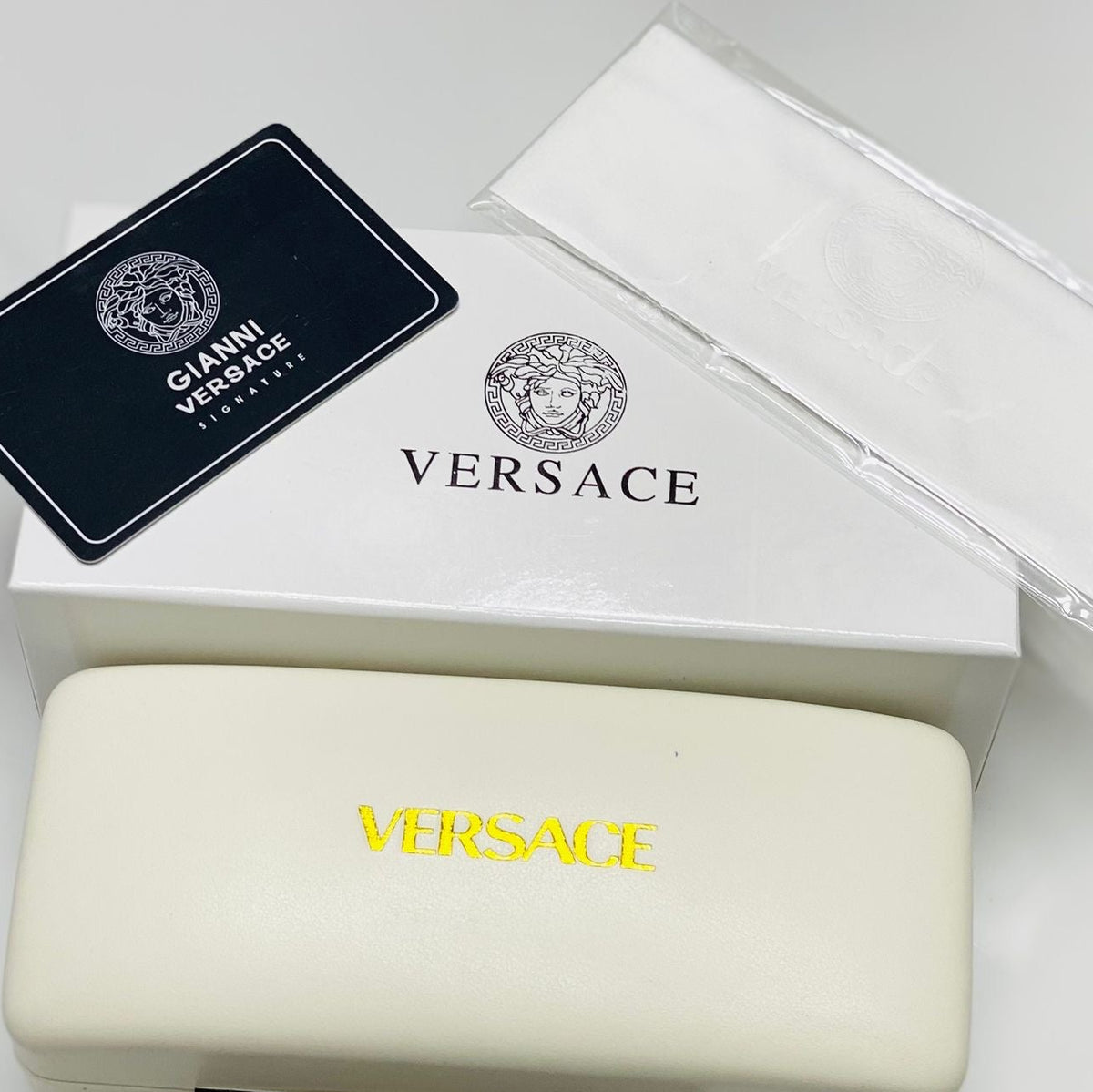 Versace - Brand Box