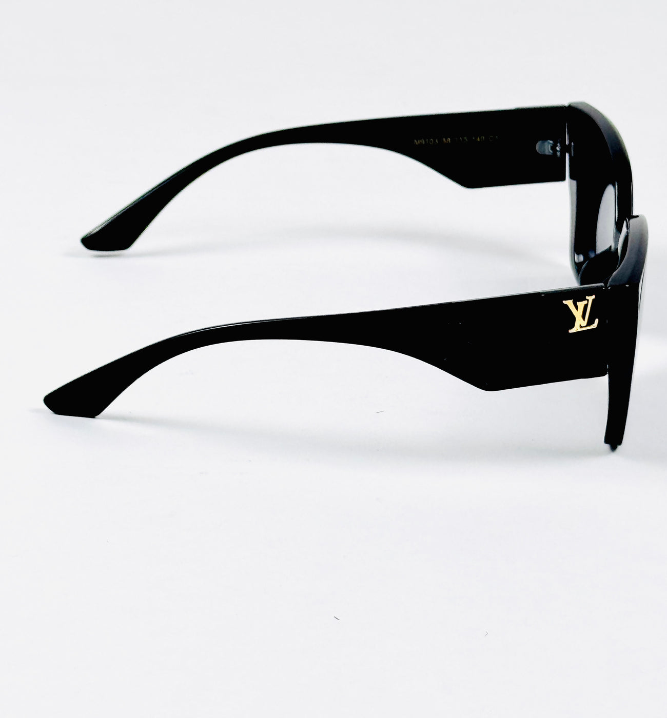 Louis Vuiton - 9103 – 58 – Black – Acetate – Sunglasses – Ladies