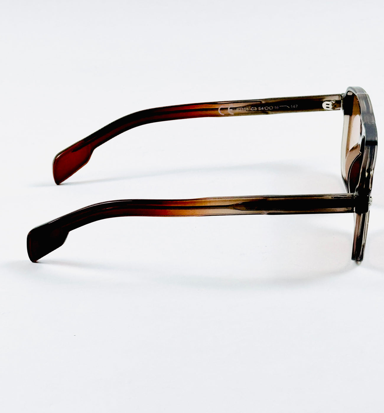 Moscot - 62101 – 54 – Brown – Acetate – Sunglasses – Unisex