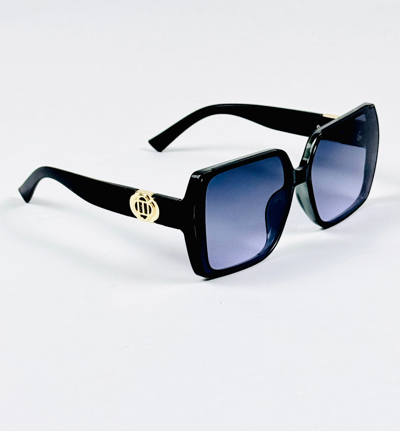 Louis Vuitton - 6061 – 63 – Black Gradient – Acetate – Sunglasses – Ladies