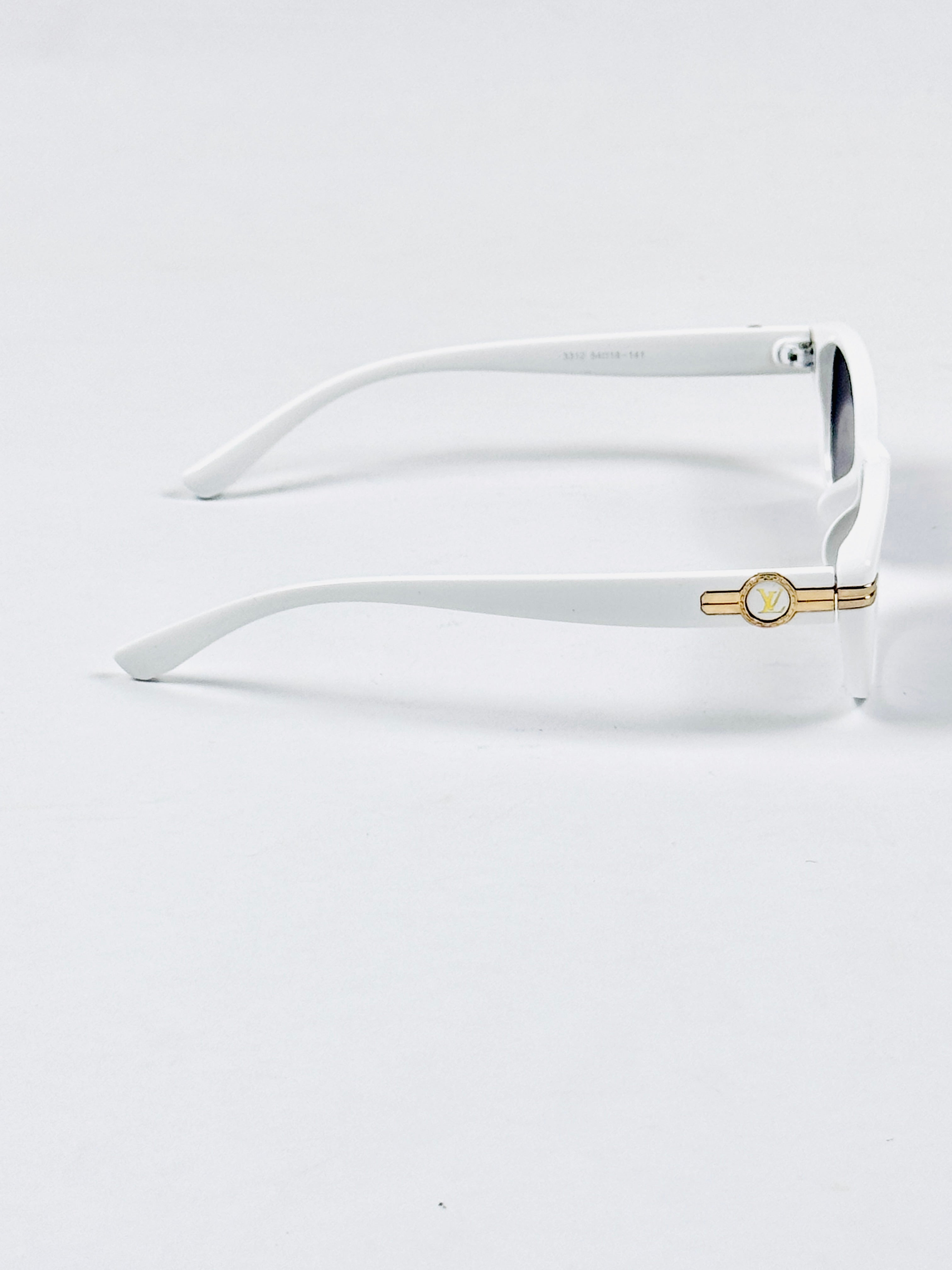 Louis Vuitton - 3312 – 54 – White Black Gradient – Acetate – Sunglasses – Ladies
