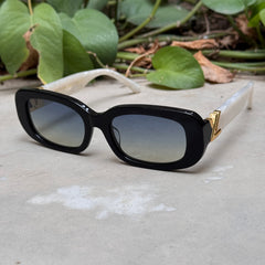 Louis Vuitton – 3013 - 54 – Black White – Acetate - Sunglasses – Ladies - Premium