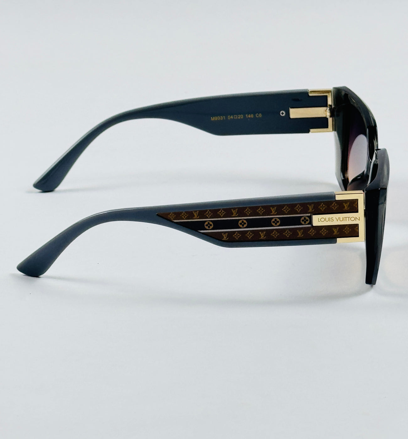 Louis Vuitton - 9031 – 54 – Grey Pink – Acetate – Sunglasses – Ladies