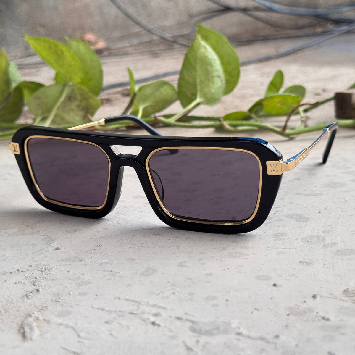 Louis Vuitton – 2596 - 55 – Golden Black – Acetate - Metal - Sunglasses – Unisex - Premium