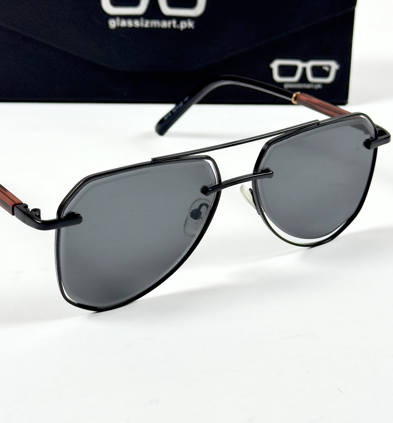 Cartier – 5015 – 52 – Black – Metal – Sunglasses – Unisex