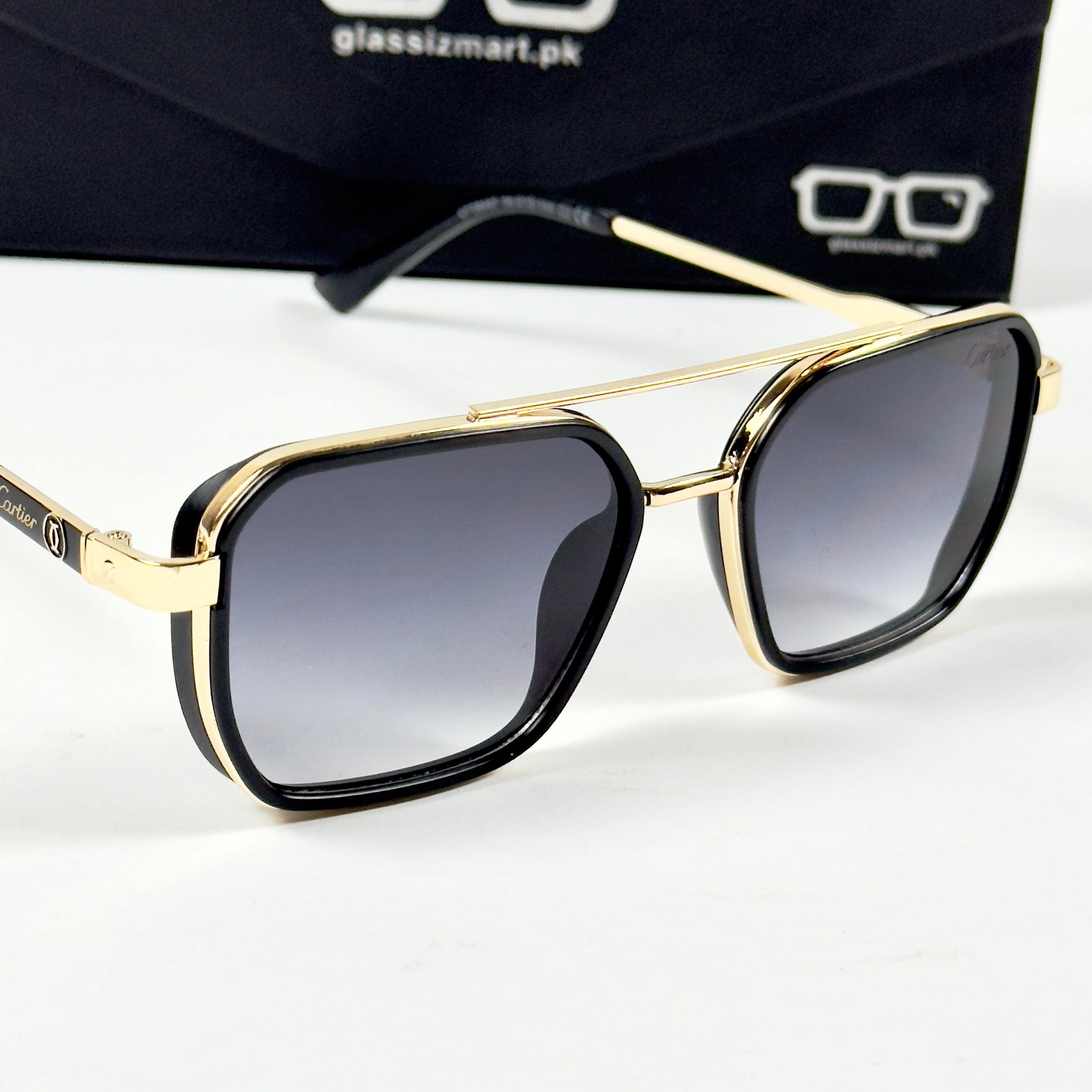 Cartier – 58497 – 54 – Golden Black Gradient  – Metal – Sunglasses – Unisex