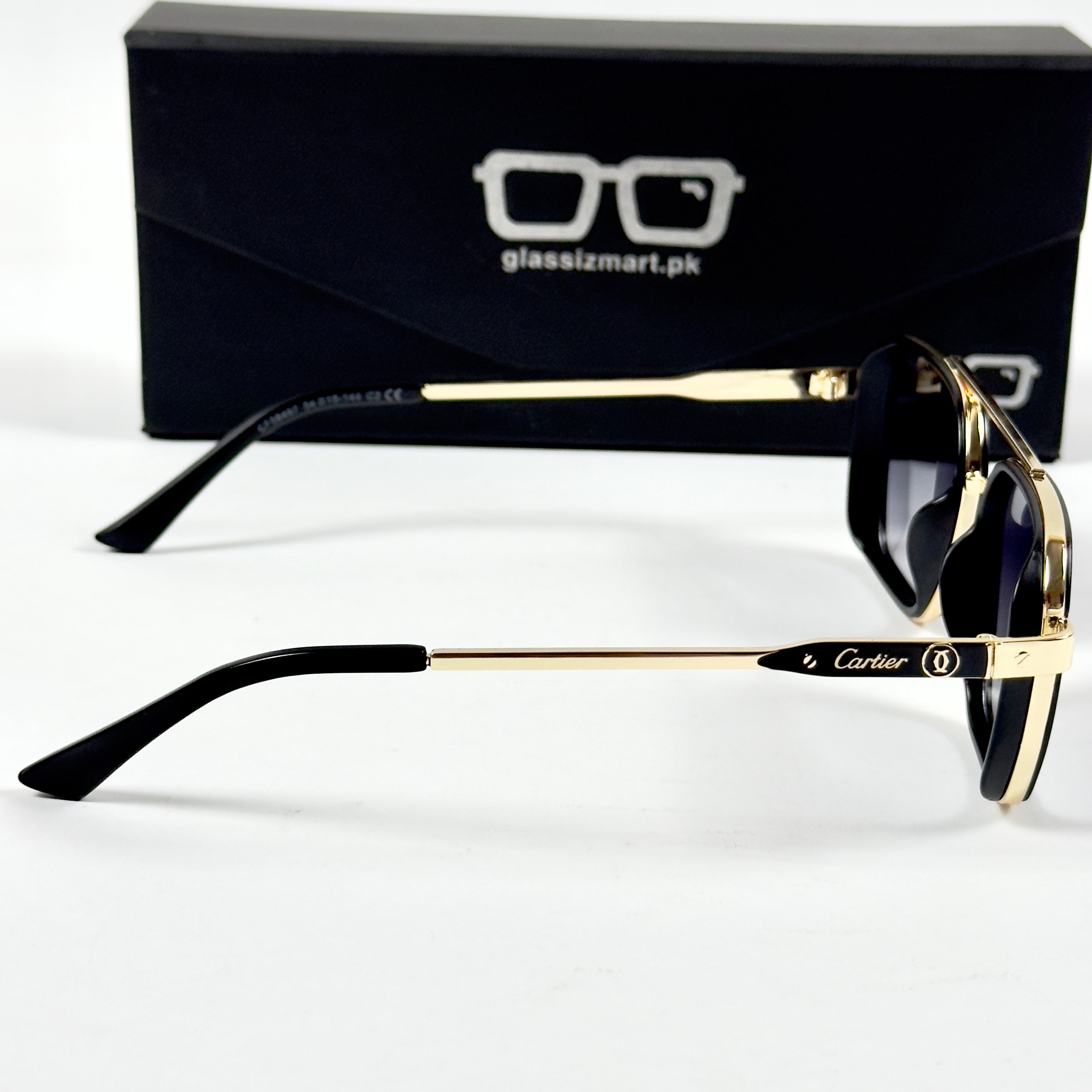 Cartier – 58497 – 54 – Golden Black Gradient  – Metal – Sunglasses – Unisex