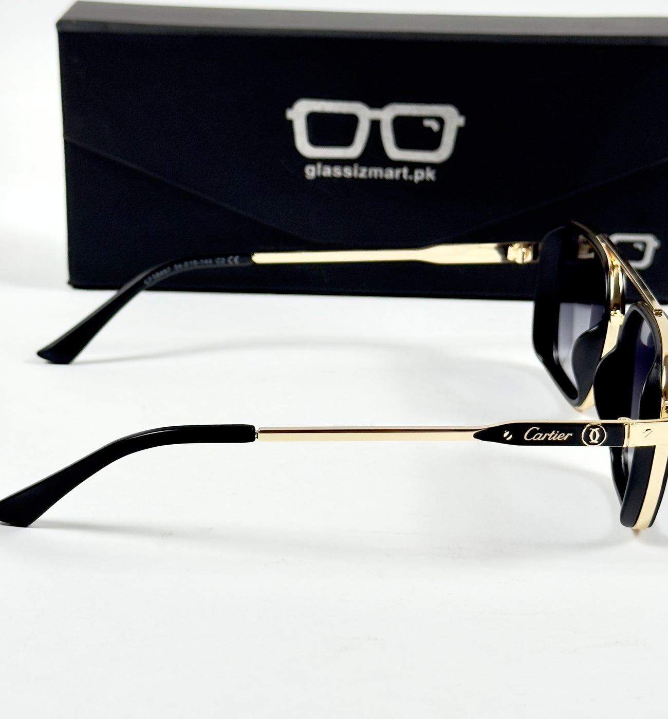 Cartier – 58497 – 54 – Golden Black Gradient  – Metal – Sunglasses – Unisex